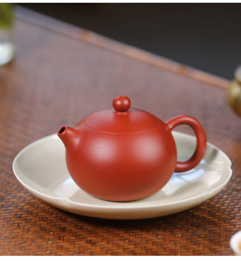 This is a pottery teapot.this is a Zhuni red clay teapot.