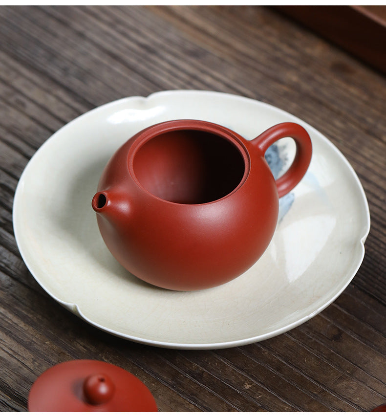 This is a pottery teapot.this is a Zhuni red clay teapot.