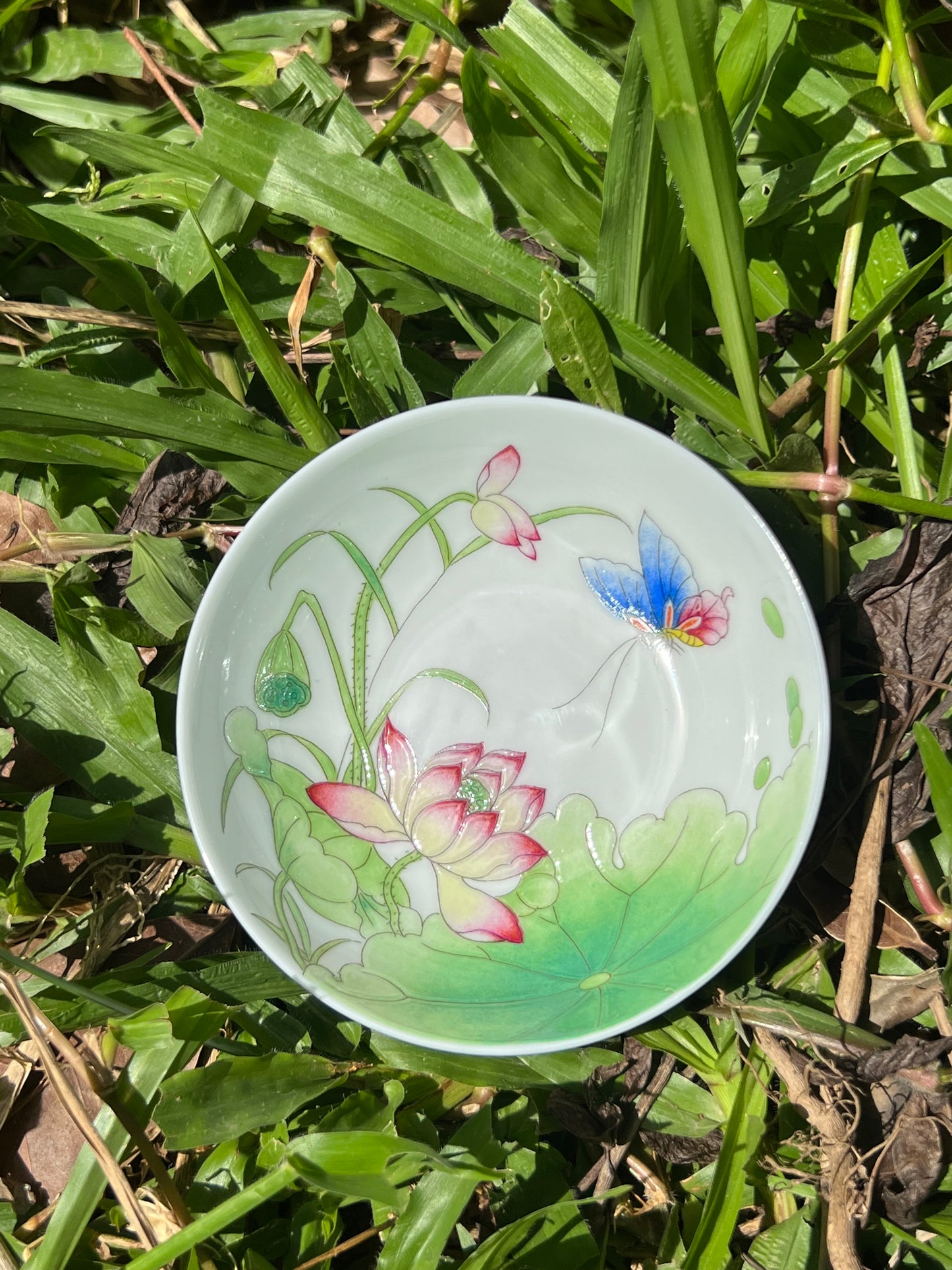 Handcraft Chinese Handpainted Chinese Lotus Enamel Teacup Jingdezhen Teacup Ceramic Master Pottery Artwork