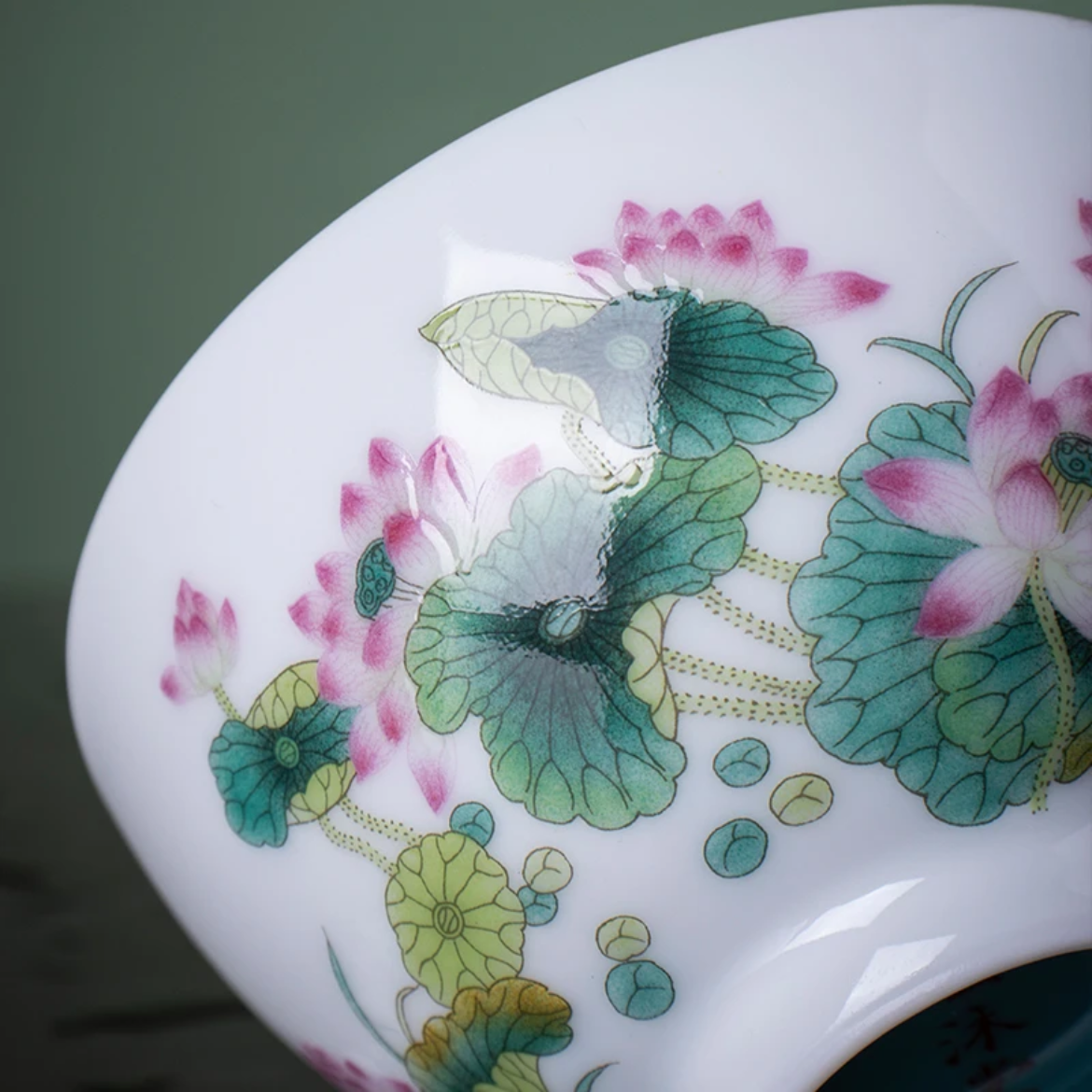 this is Chinese Jingdezhen enamel lotus teacup. this is a ceramic teacup