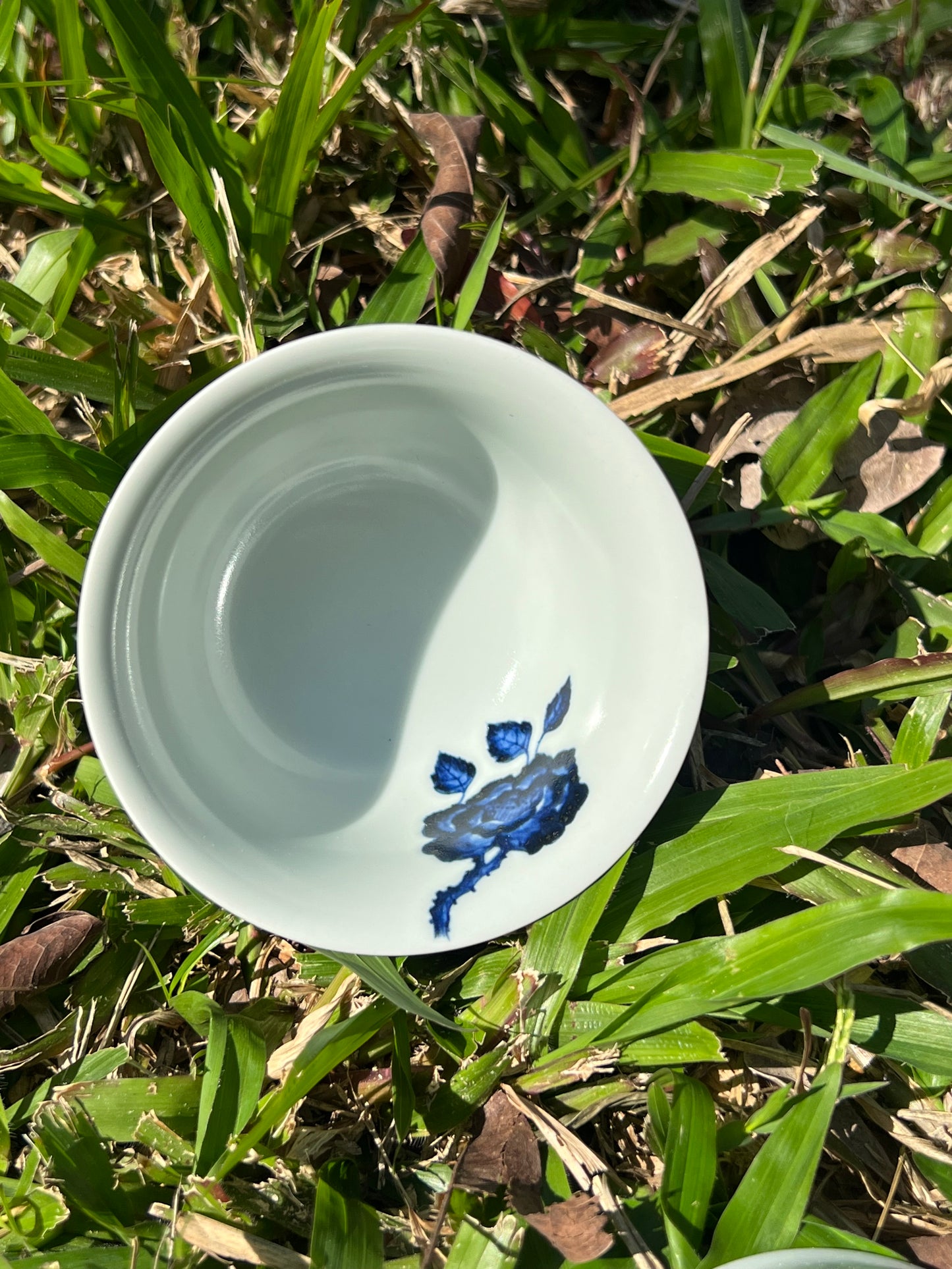 Hand Painted Chinese Blue and White Porcelain Peony Gaiwan Jingdezhen Master Ceramic Artwork