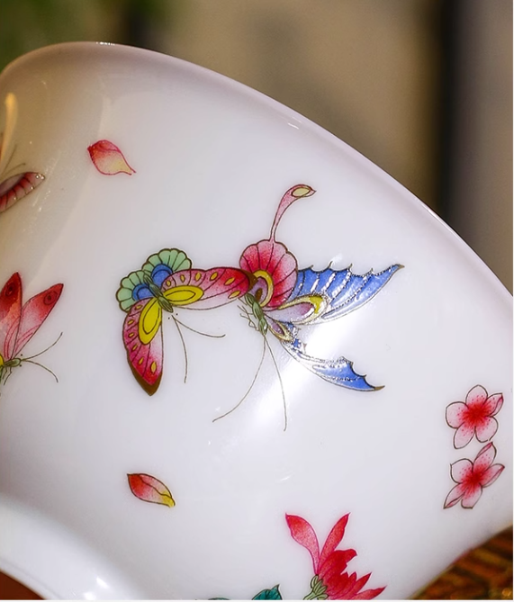 This is Chinese Jingdezhen enamel gaiwan. This is a ceramic teapot