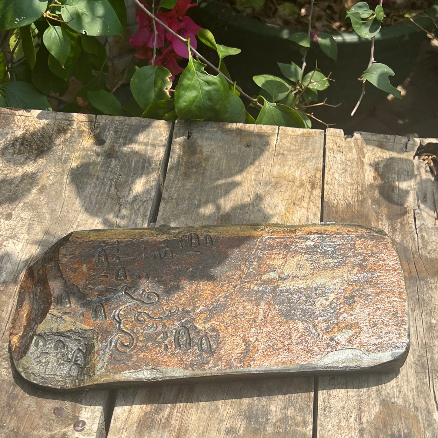 This is an inkstone tea tray tea boat