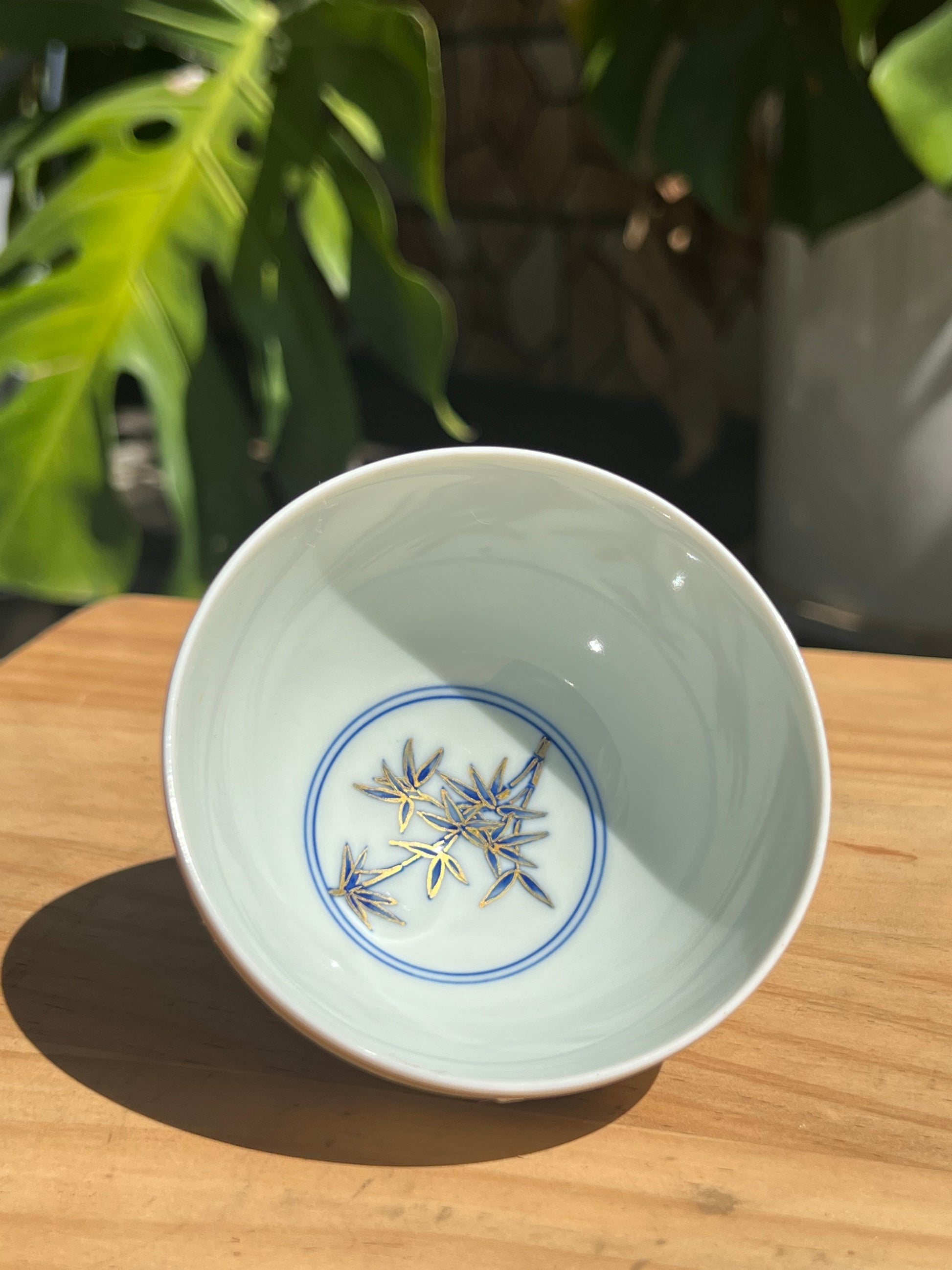 This is a Chinese Jingdezhen blue and white porcelain bamboo teacup