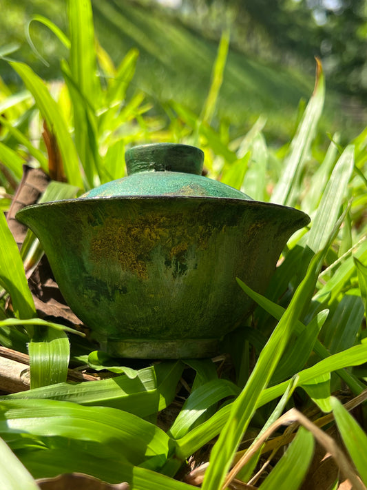 this is Chinese lacquer ware