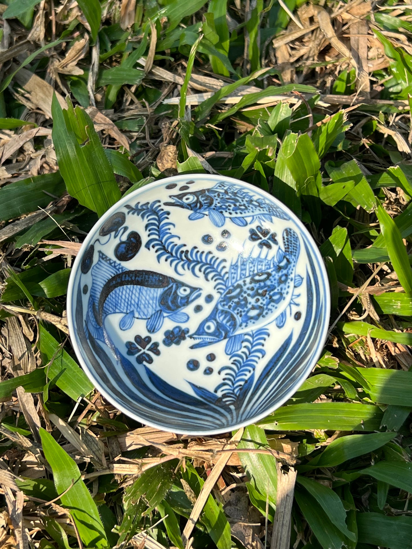 Hand Painted Chinese Blue and White Porcelain Fish Pattern Teacup Jingdezhen Master Ceramic Artwork