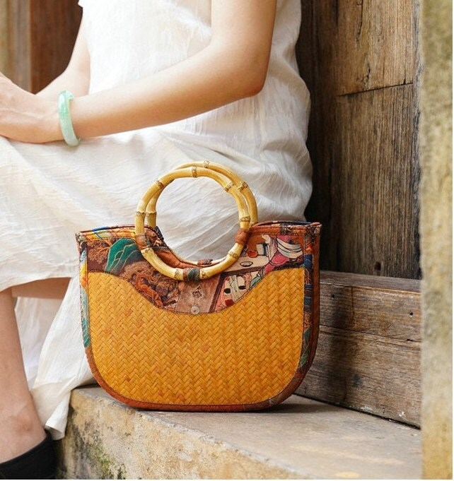 This is a bamboo weaving bag