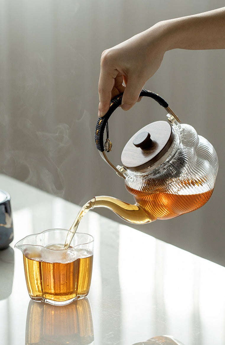 This is a glass kettle