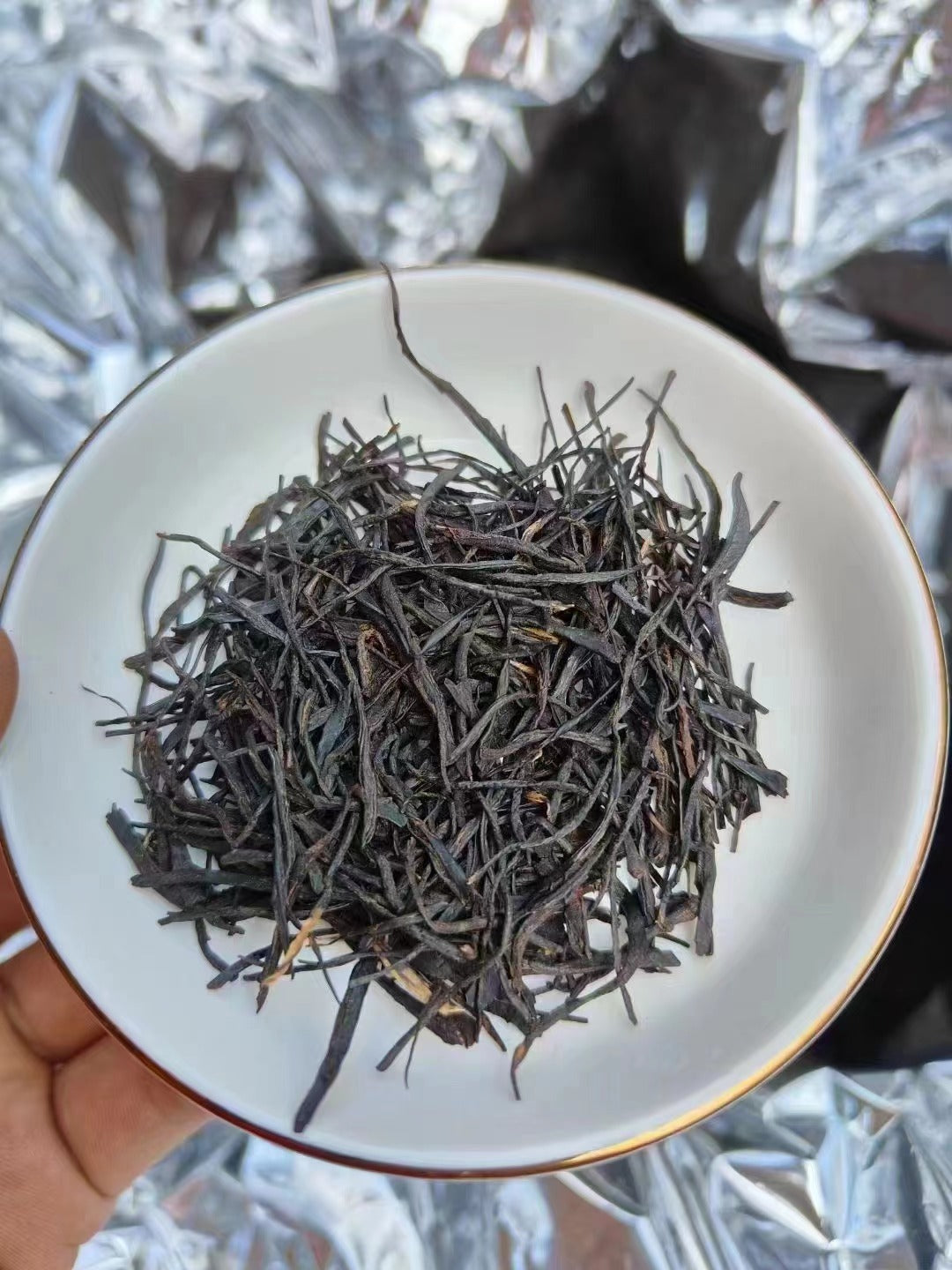 this is Chinese Yunnan black tea 