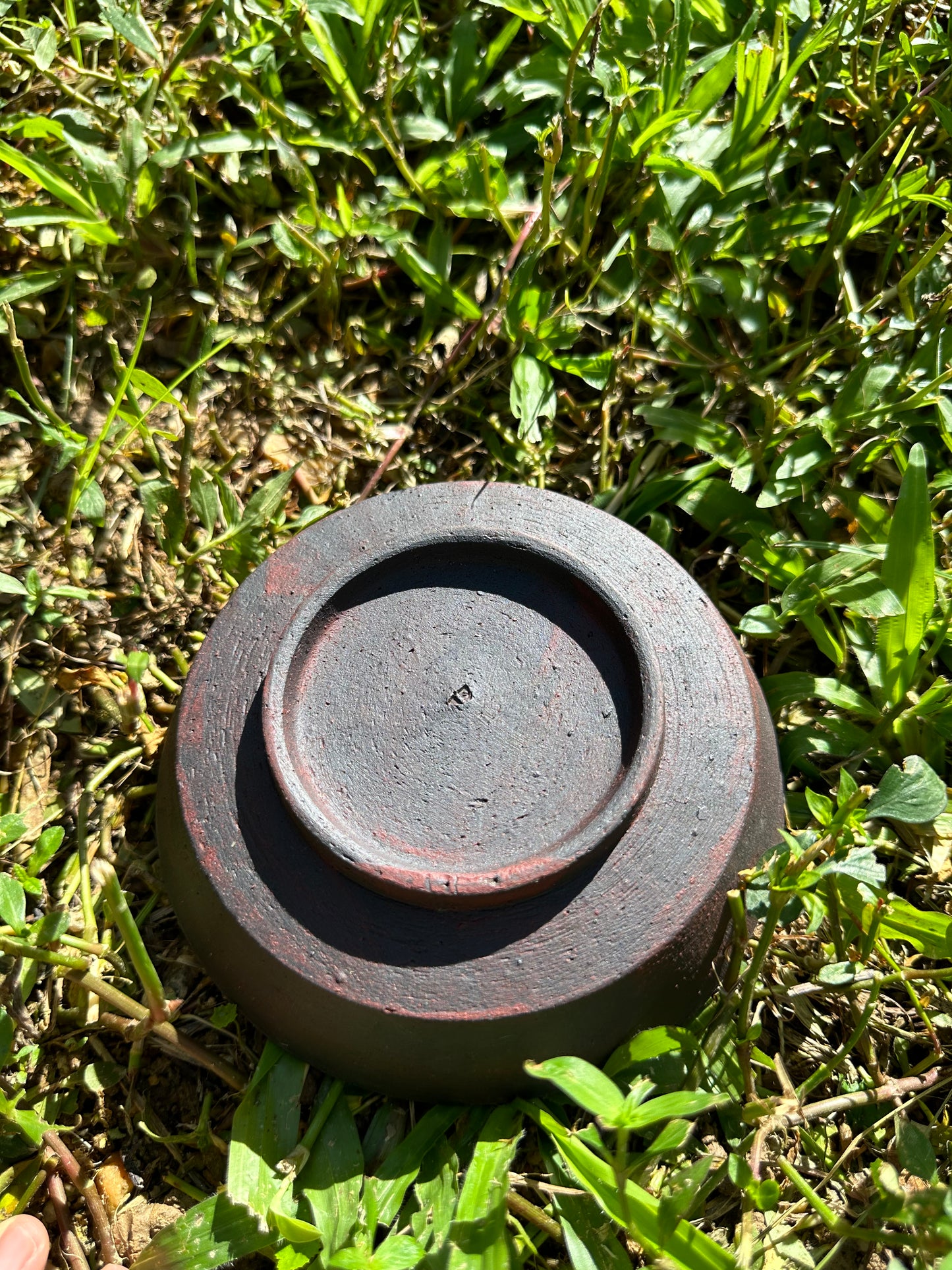 this is a pottery teapot gaiwan