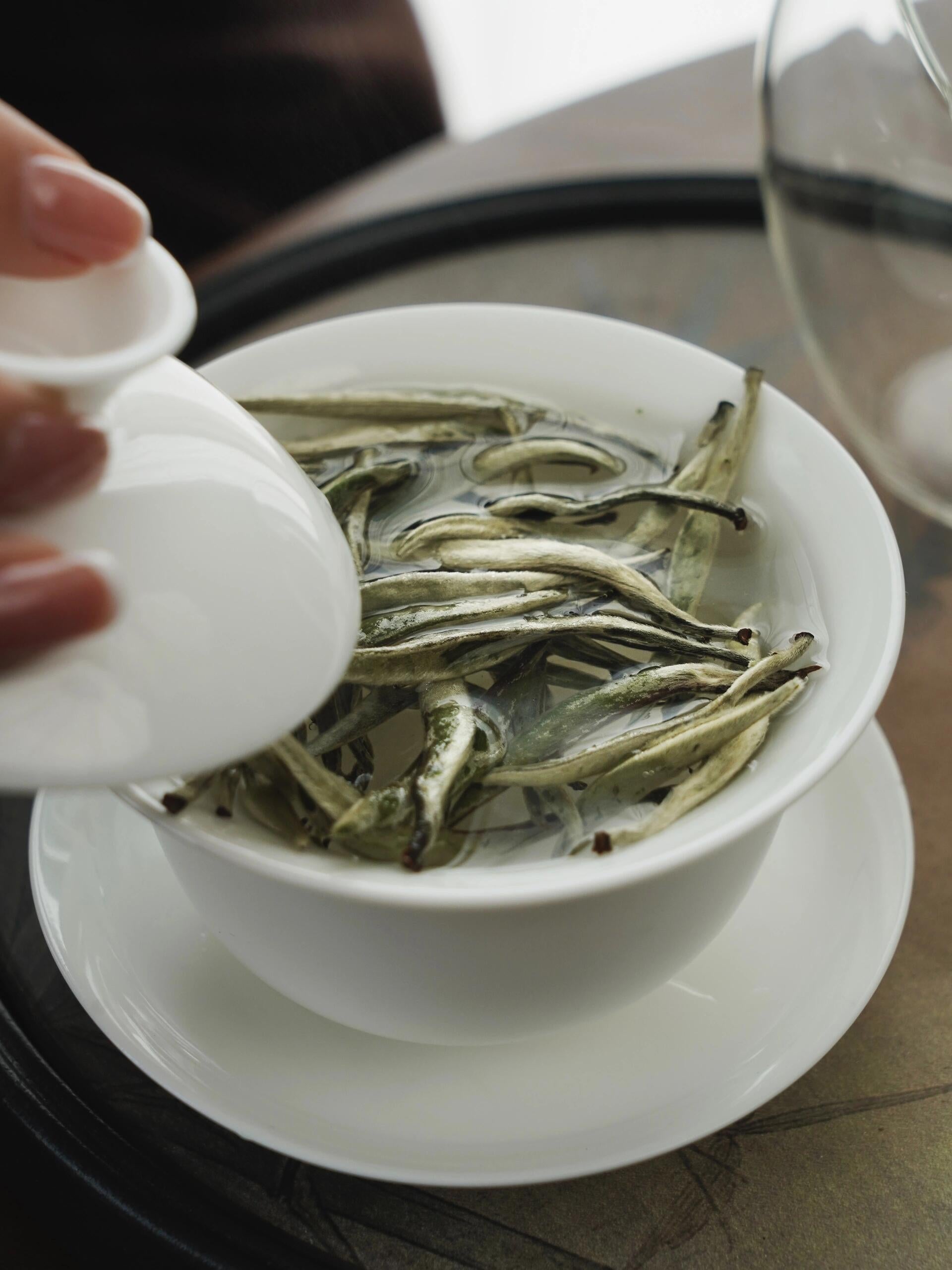 This is Chinese Yunnan silver needle white tea