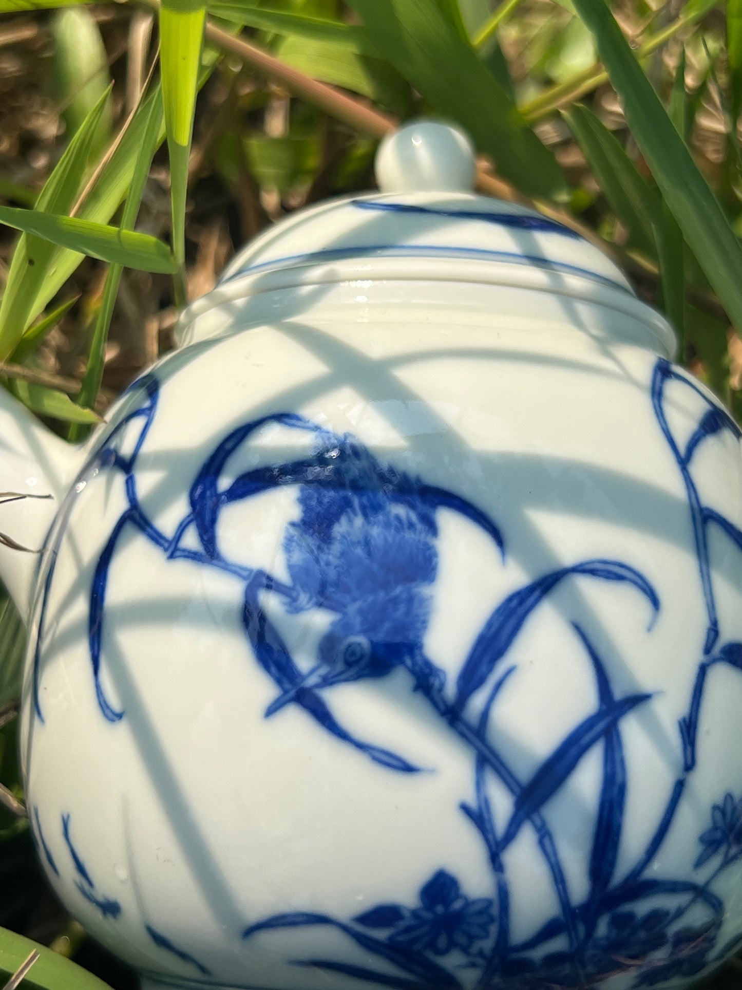 100% Handpainted Chinese Jingdezhen Ceramic Fine China Blue White Porcelain Flower Bird Pattern Qinghuaci