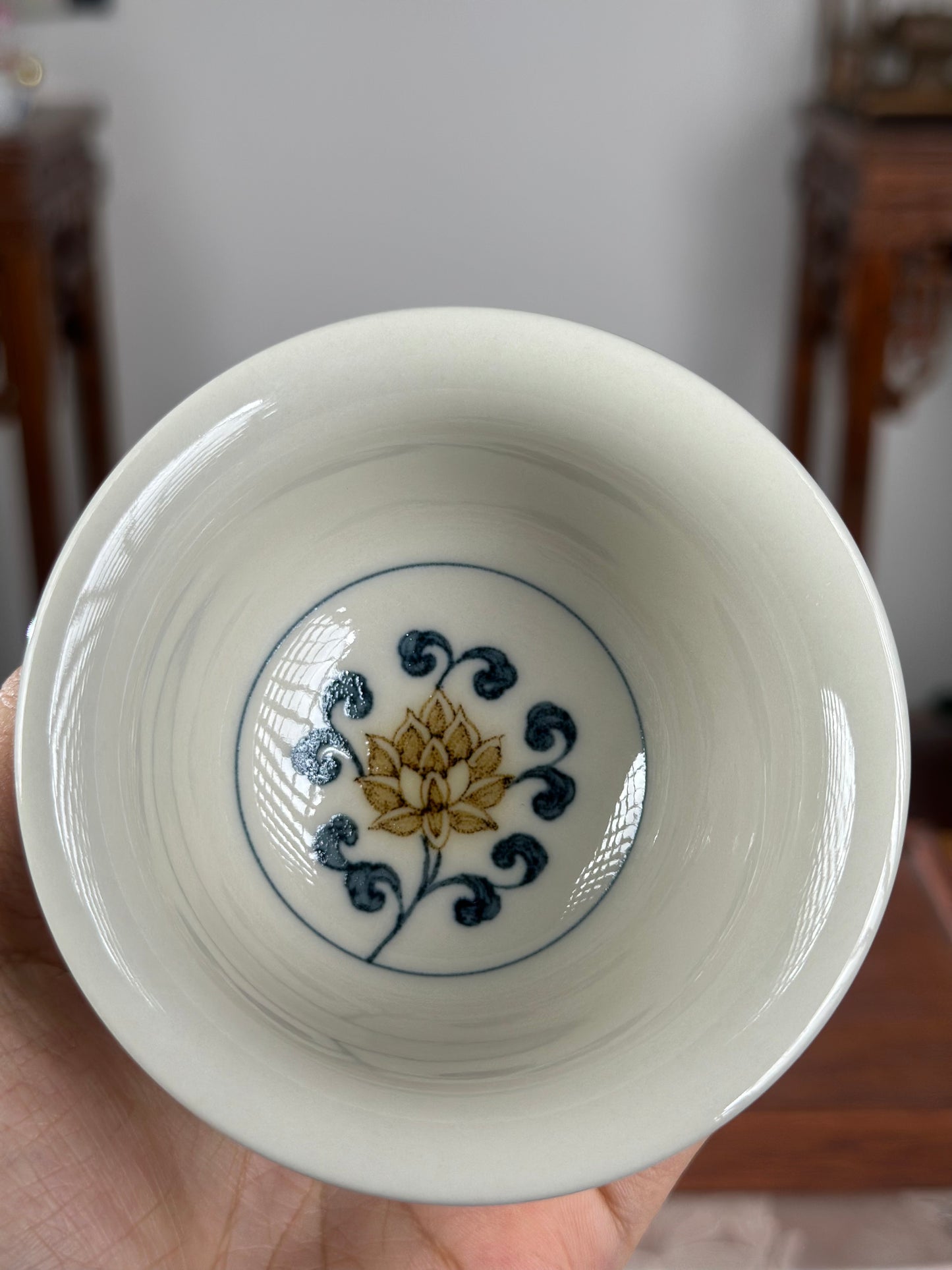 Handpainted Chinese Luxious Blue White Porcelain Underglaze Gold Youlijin Traditional Lotus of Twined Stem Pattern Masterpiece Gaiwan Set Artwork Teacup