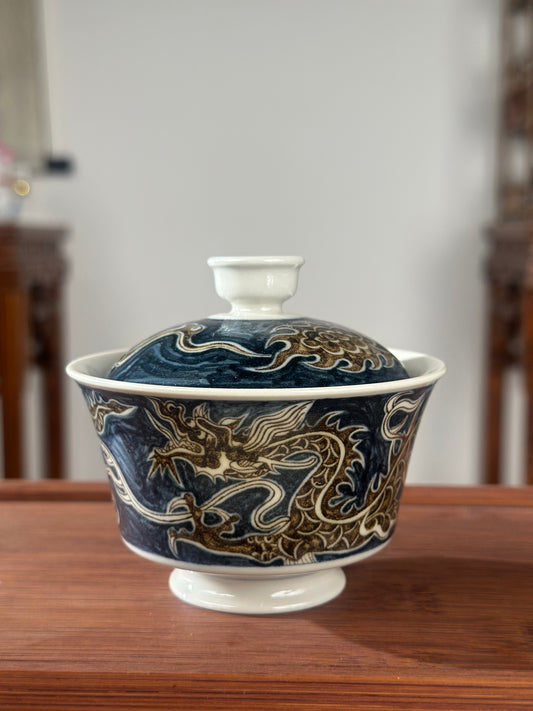 Handpainted Chinese Luxious Blue White Porcelain Underglaze Gold Youlijin Traditional Dragon Pattern Masterpiece Gaiwan Set Artwork Teacup