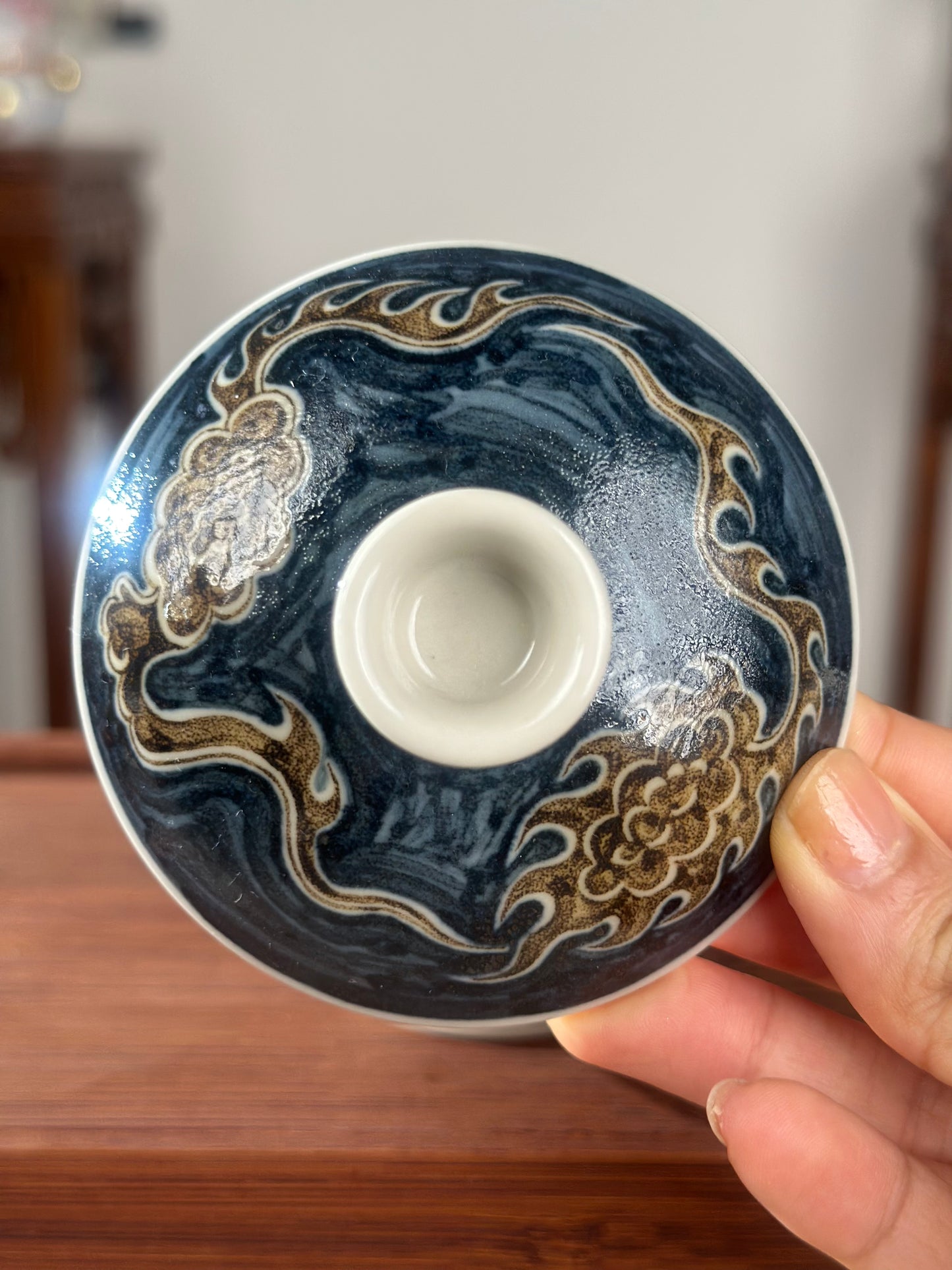 Handpainted Chinese Luxious Blue White Porcelain Underglaze Gold Youlijin Traditional Dragon Pattern Masterpiece Gaiwan Set Artwork Teacup