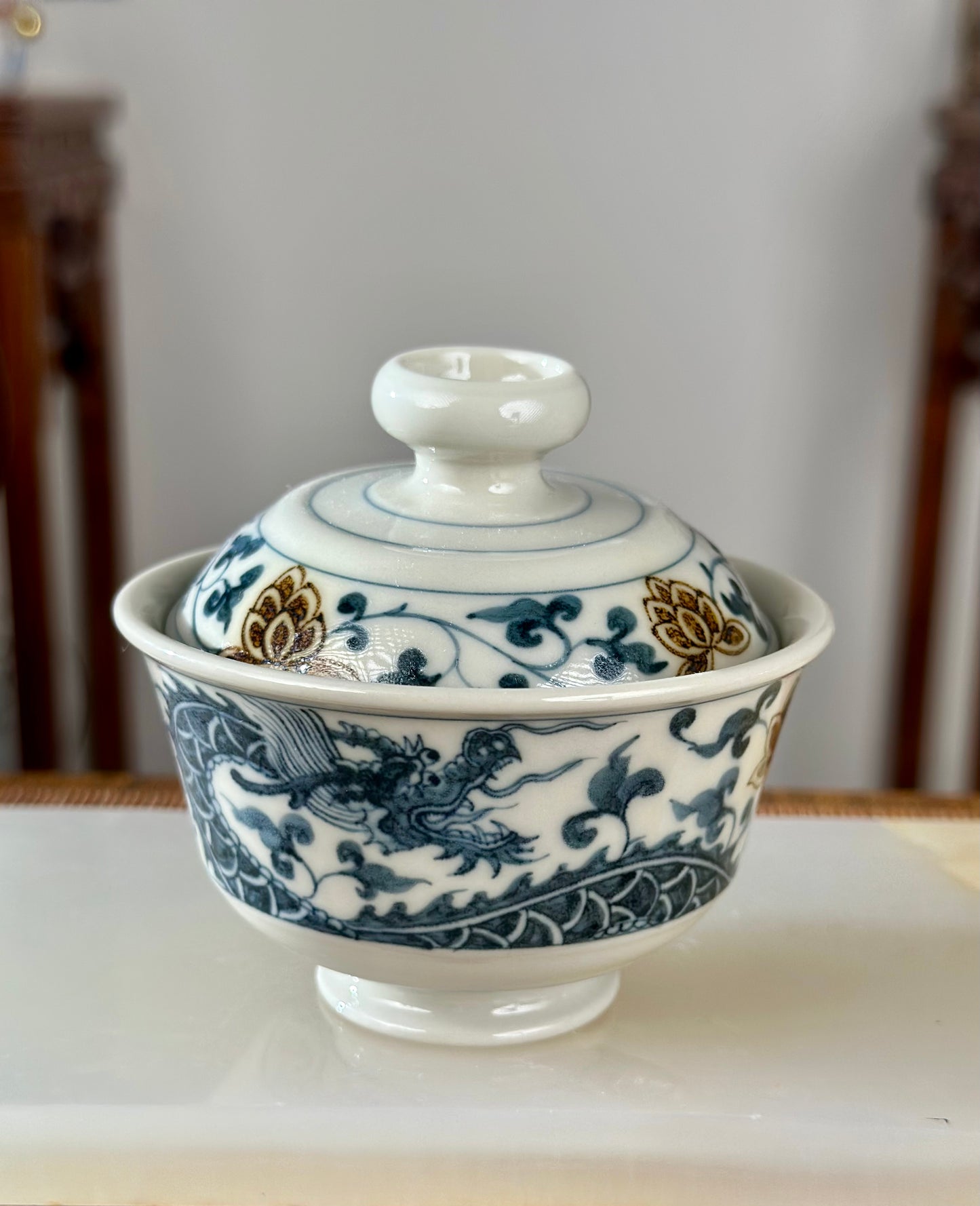 Handpainted Chinese Luxious Blue White Porcelain Underglaze Gold Youlijin Dragon Phoenix Gaiwan Set Artwork Teacup Tea Tray