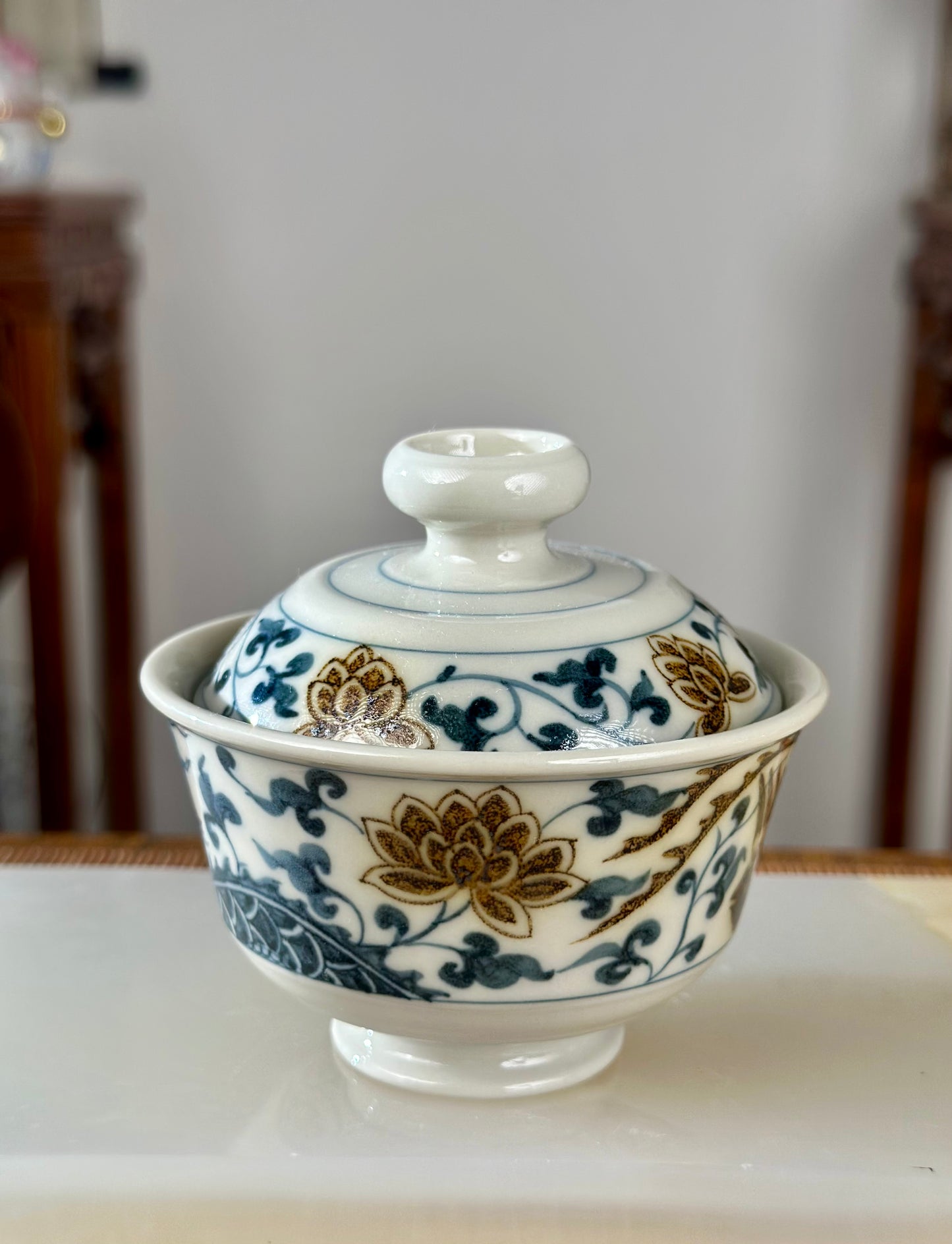 Handpainted Chinese Luxious Blue White Porcelain Underglaze Gold Youlijin Dragon Phoenix Gaiwan Set Artwork Teacup Tea Tray
