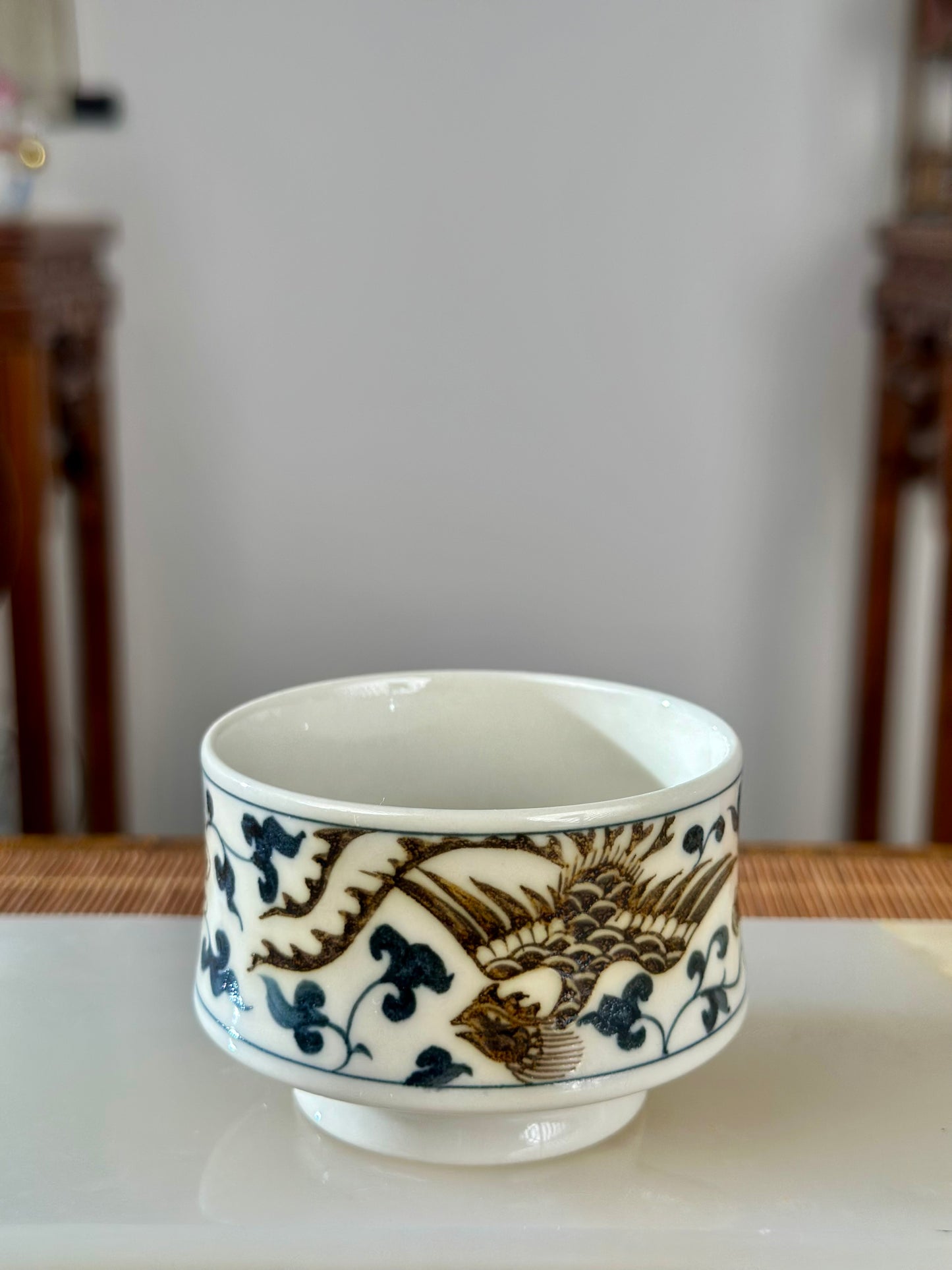 Handpainted Chinese Luxious Blue White Porcelain Underglaze Gold Youlijin Dragon Phoenix Gaiwan Set Artwork Teacup Tea Tray