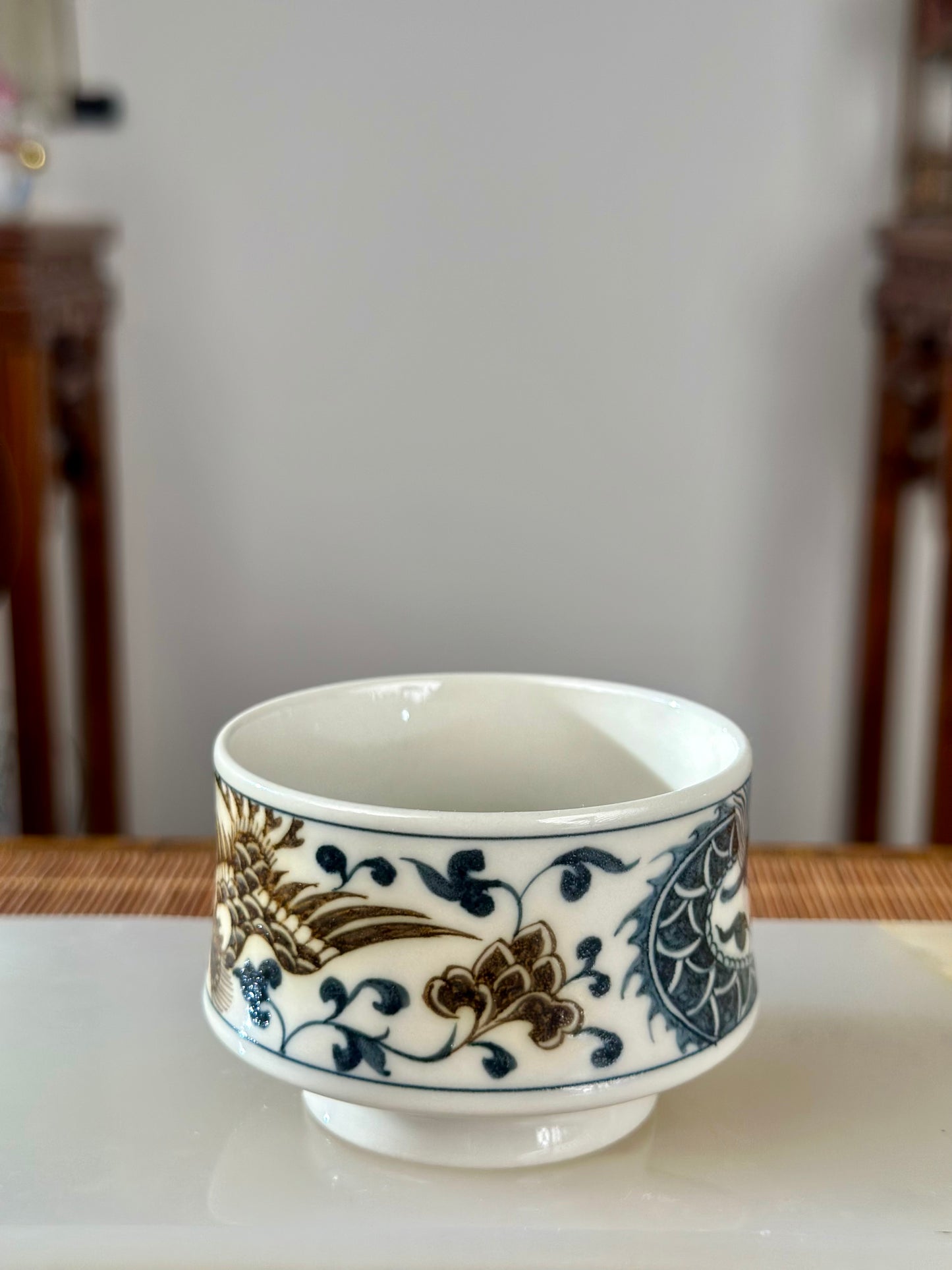 Handpainted Chinese Luxious Blue White Porcelain Underglaze Gold Youlijin Dragon Phoenix Gaiwan Set Artwork Teacup Tea Tray