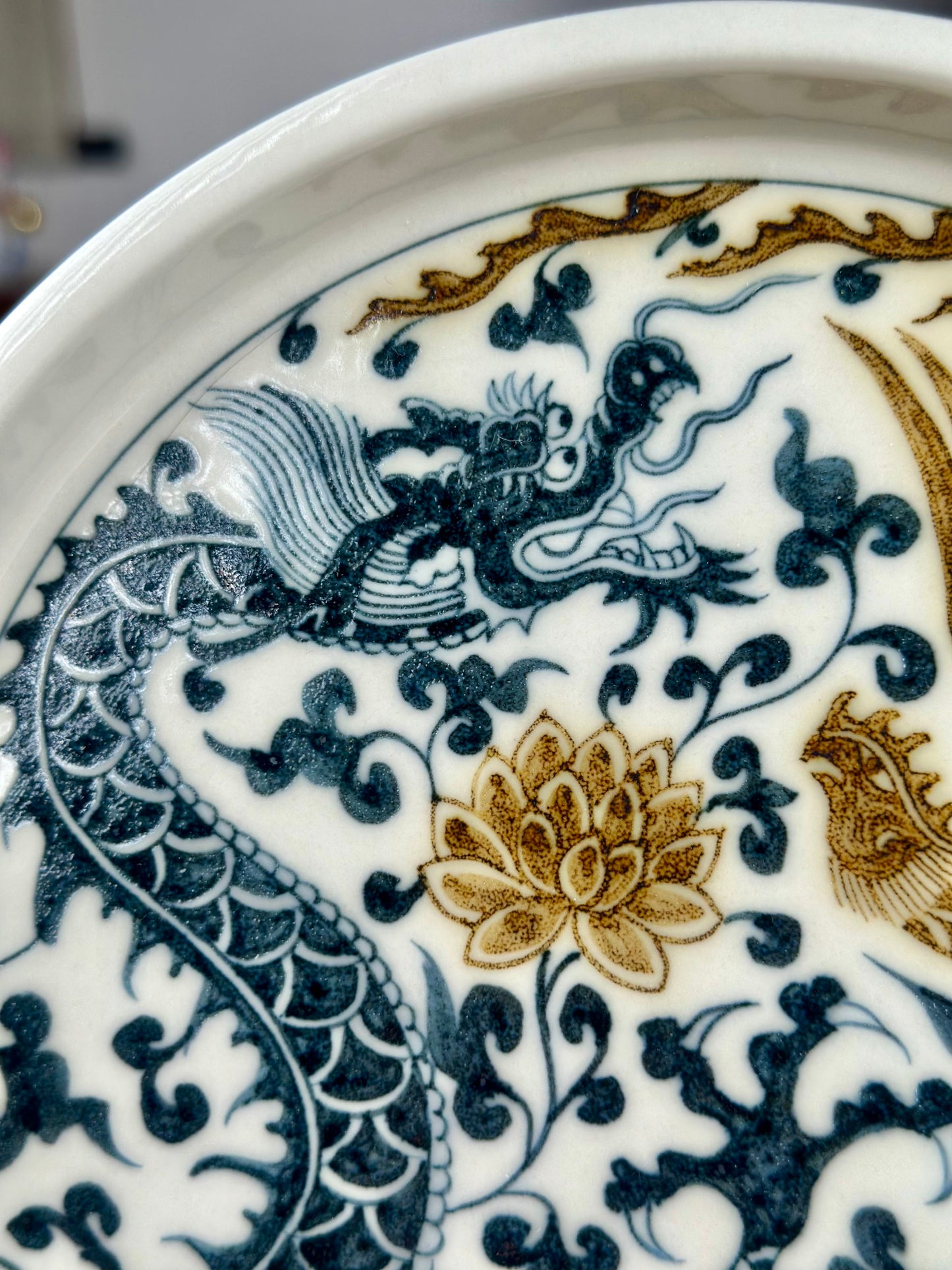 Handpainted Chinese Luxious Blue White Porcelain Underglaze Gold Youlijin Dragon Phoenix Gaiwan Set Artwork Teacup Tea Tray