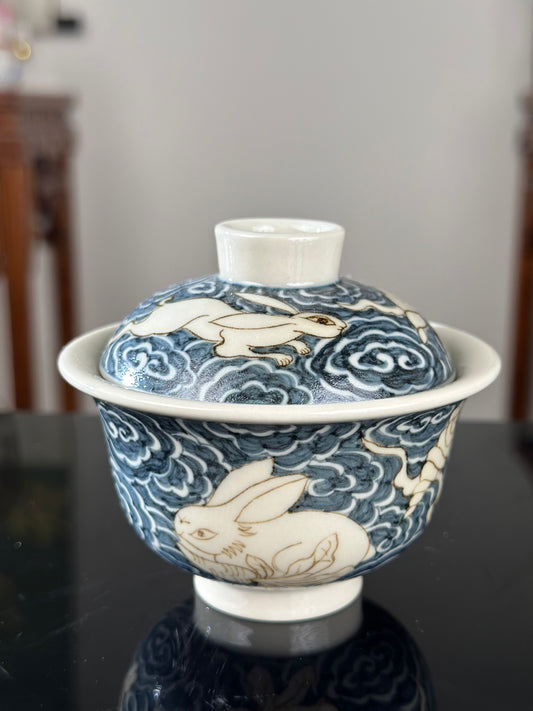 Handpainted Chinese High End Blue White Porcelain Underglaze Gold Youlijin Rabbit Pattern Teacup Gaiwan Tray Set