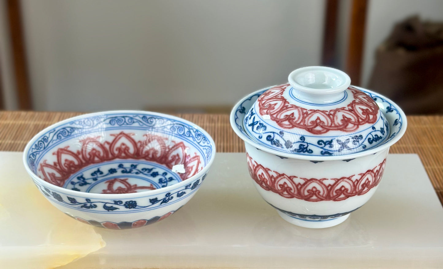 Handpainted Chinese Traditional  Baoxiang Flower Pattern Blue and White Underglaze Red Youlihong Porcelain Jingdezhen Gaiwan Teacup Set