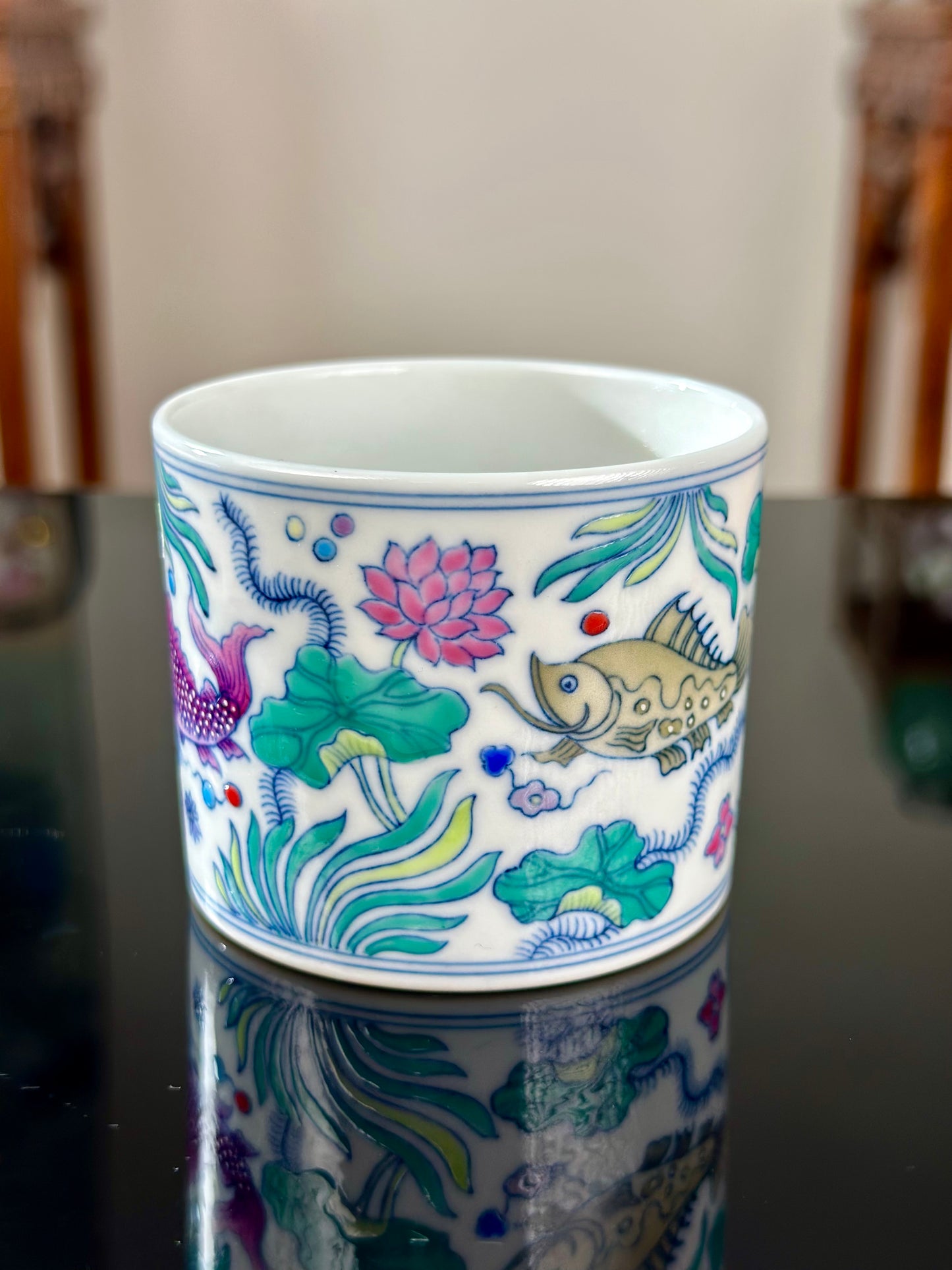 Handpainted Chinese Traditional Fish Pattern Chinese Jingdezhen Doucai Master Fine China Teacup