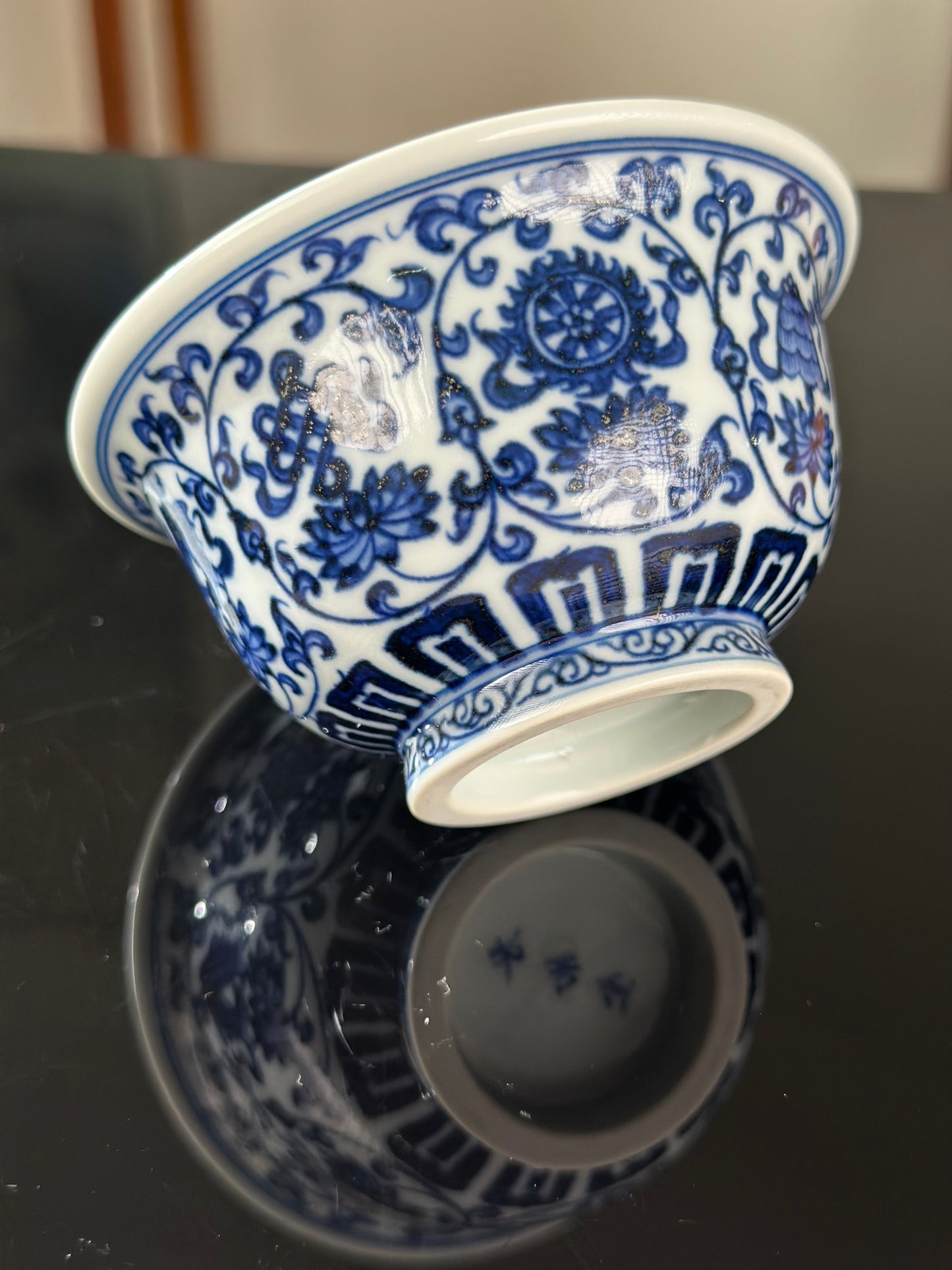 Handcrafted Chinese Hand Painted Chinese Blue and White Porcelain Lotus Flower Ceramic Artwork Teacup