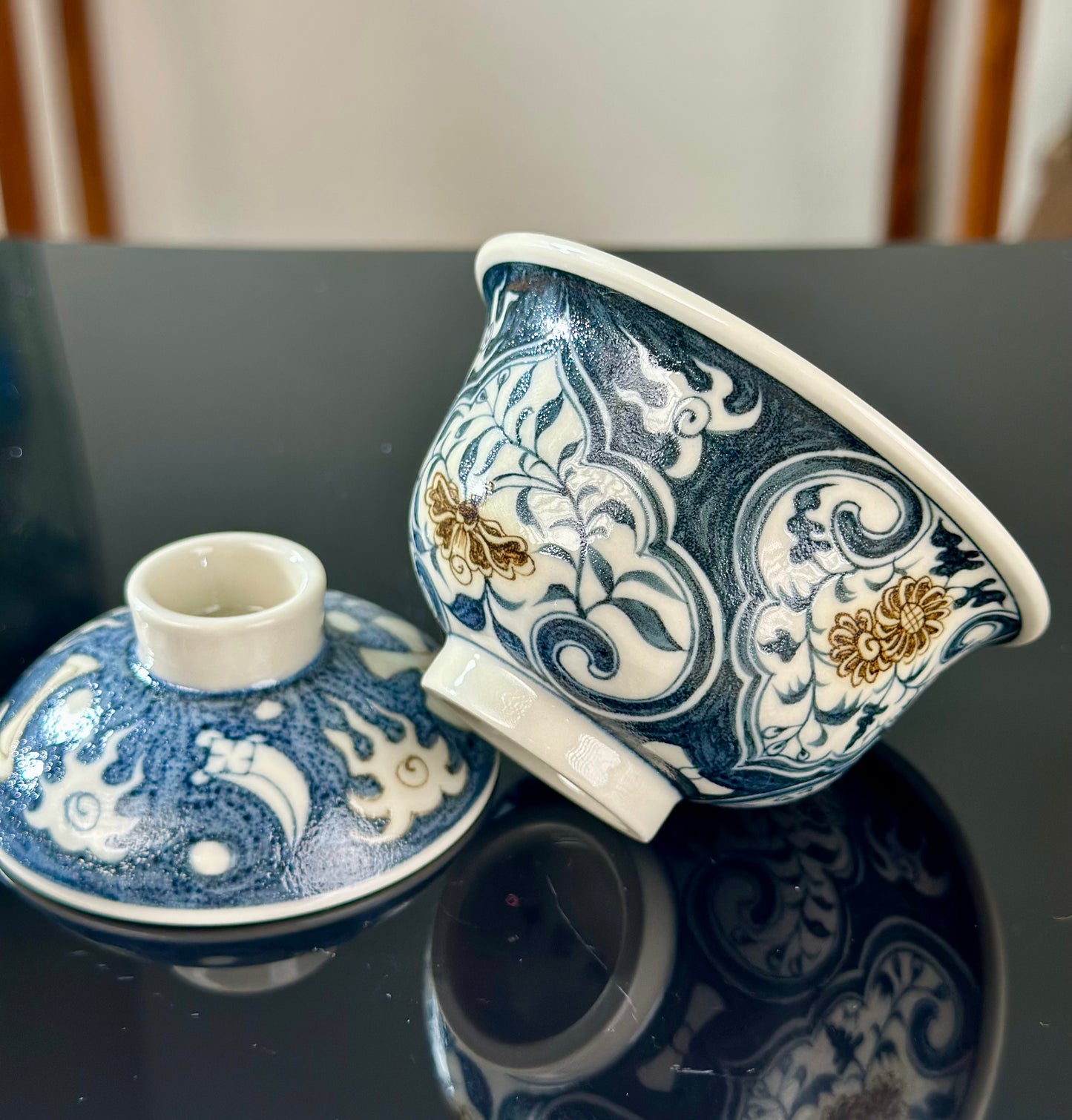 Handpainted Chinese Luxious Blue White Porcelain Underglaze Gold Youlijin Ruyi Pattern Gaiwan Set Artwork Teacup