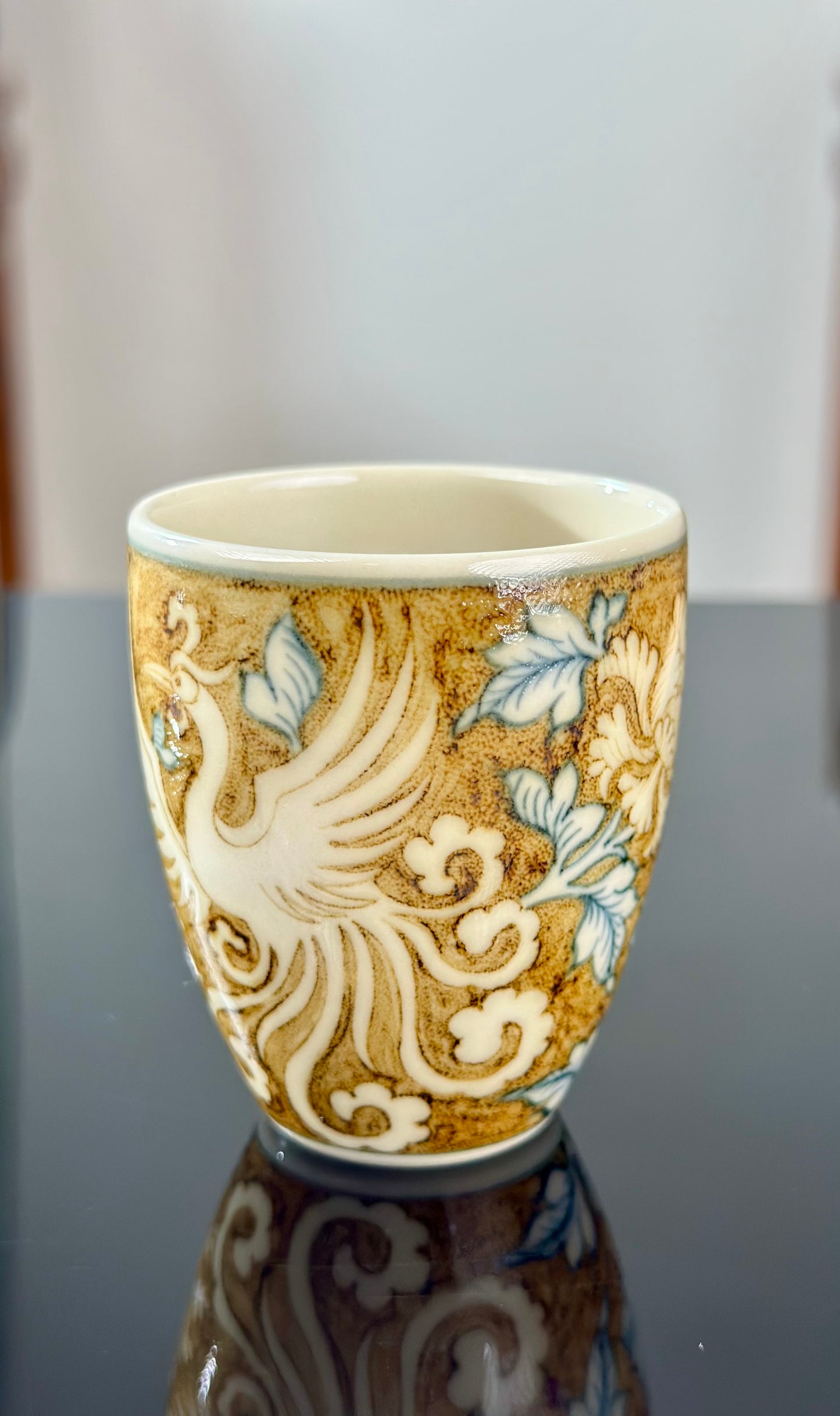Handpainted Chinese Luxious Blue White Porcelain  Underglaze Gold Youlijin Traditional Phoeni  Pattern Artwork Teacup