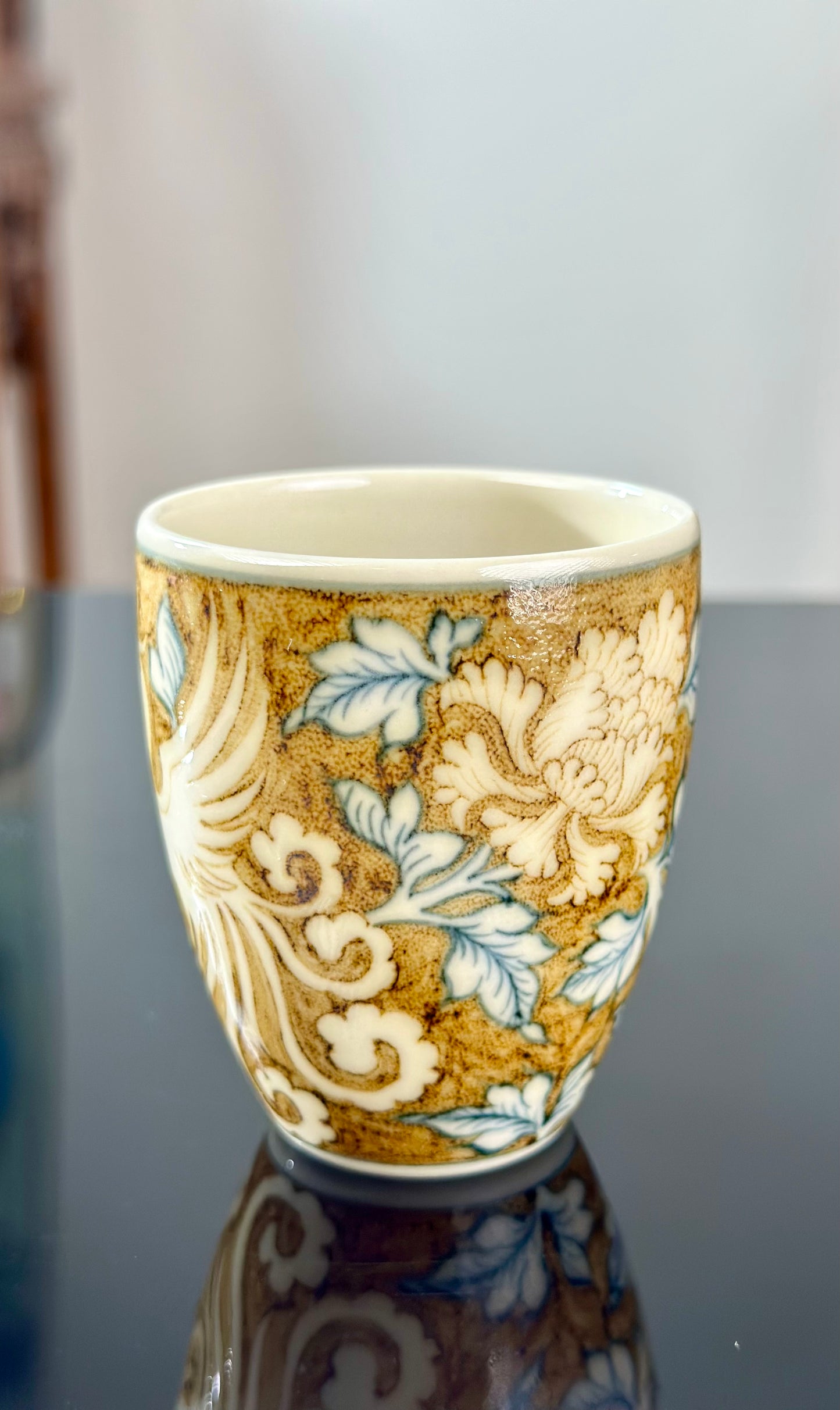 Handpainted Chinese Luxious Blue White Porcelain  Underglaze Gold Youlijin Traditional Phoeni  Pattern Artwork Teacup