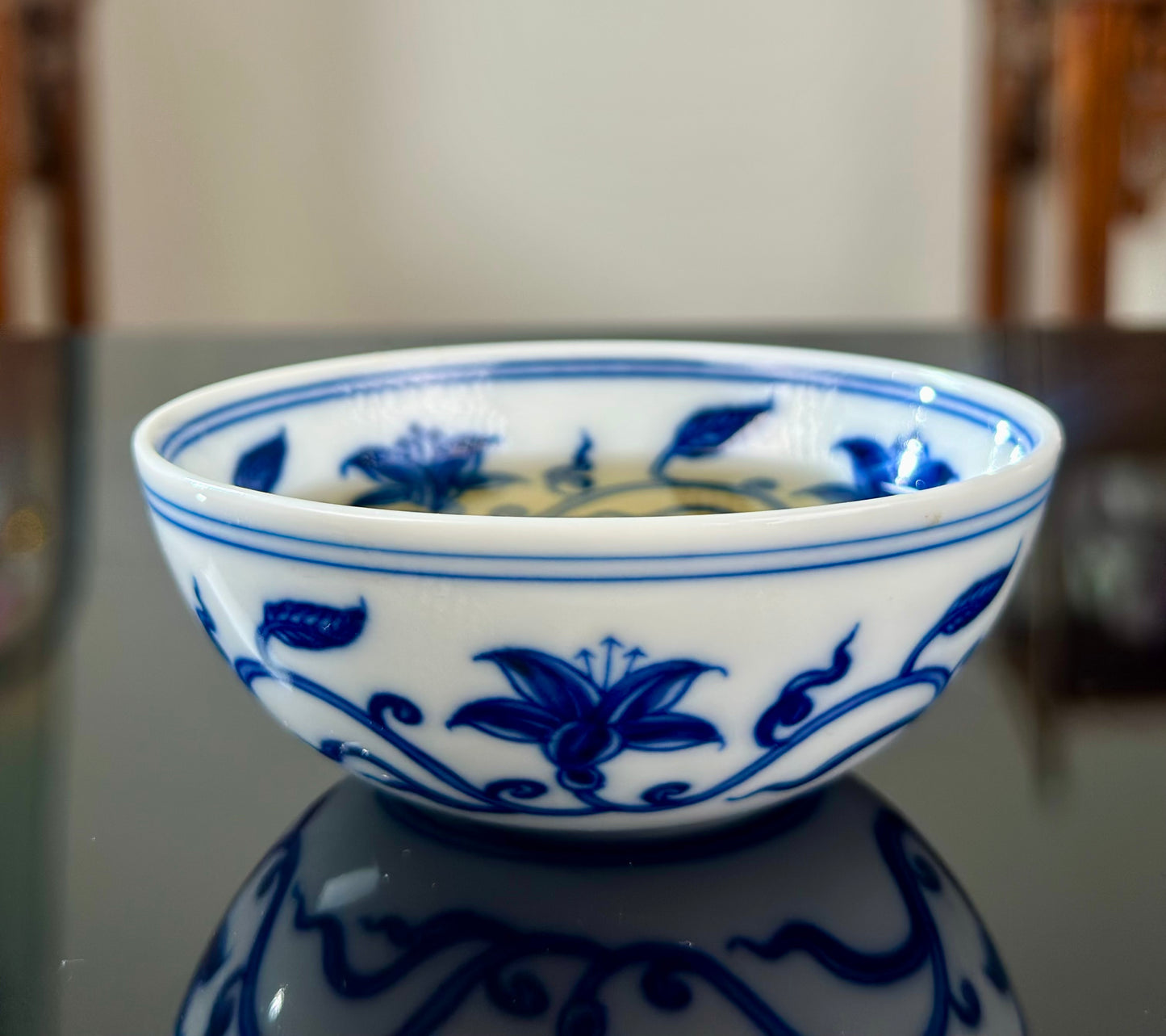 Hand Painted Chinese Blue and White Porcelain Classic Qiukui Flower Pattern Teacup Jingdezhen Master Ceramic Artwork