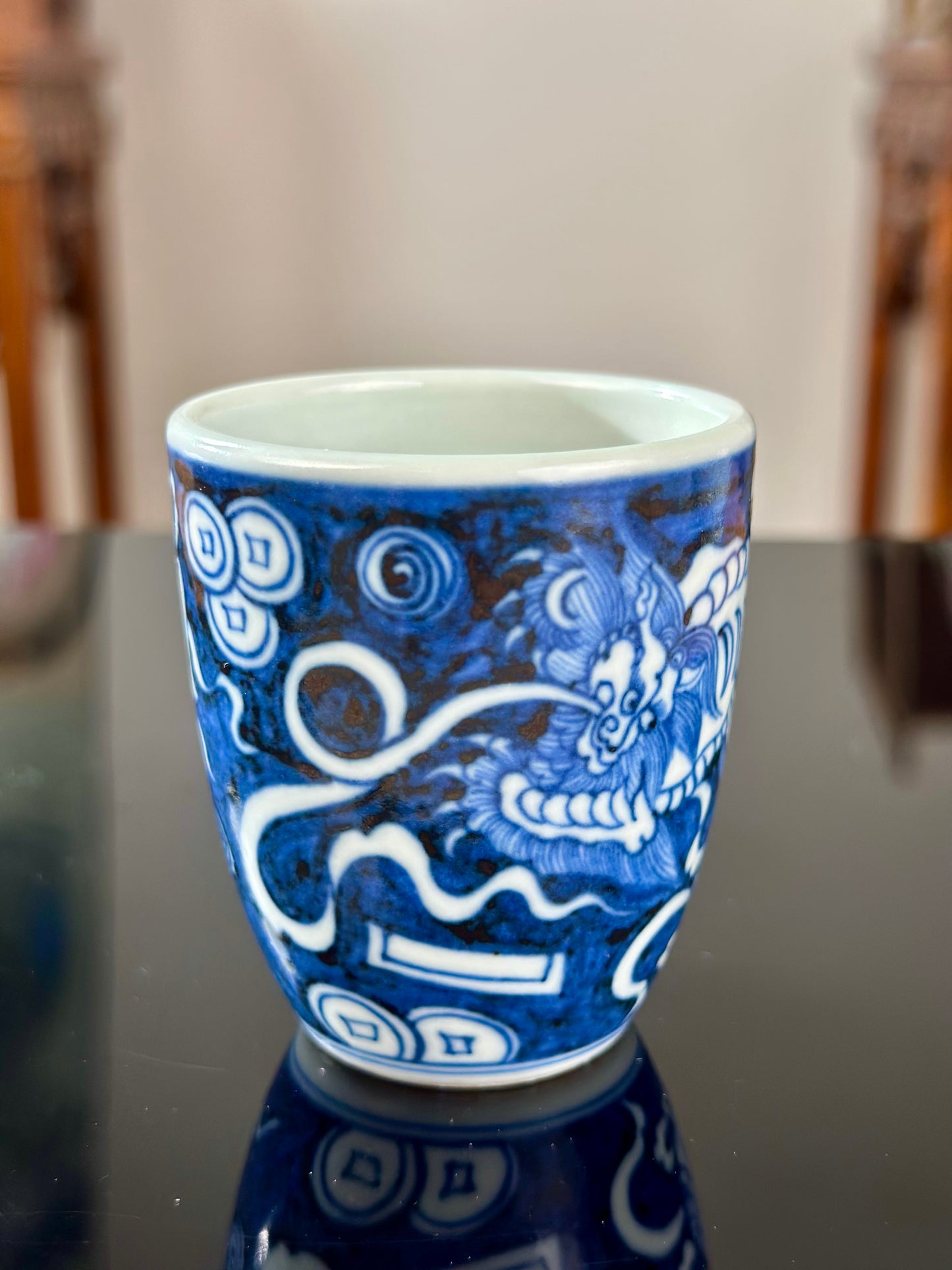 Hand Painted Chinese Blue And White Porcelain Classic Lion Pattern Jingdezhen Master Ceramic Artwork Teacup