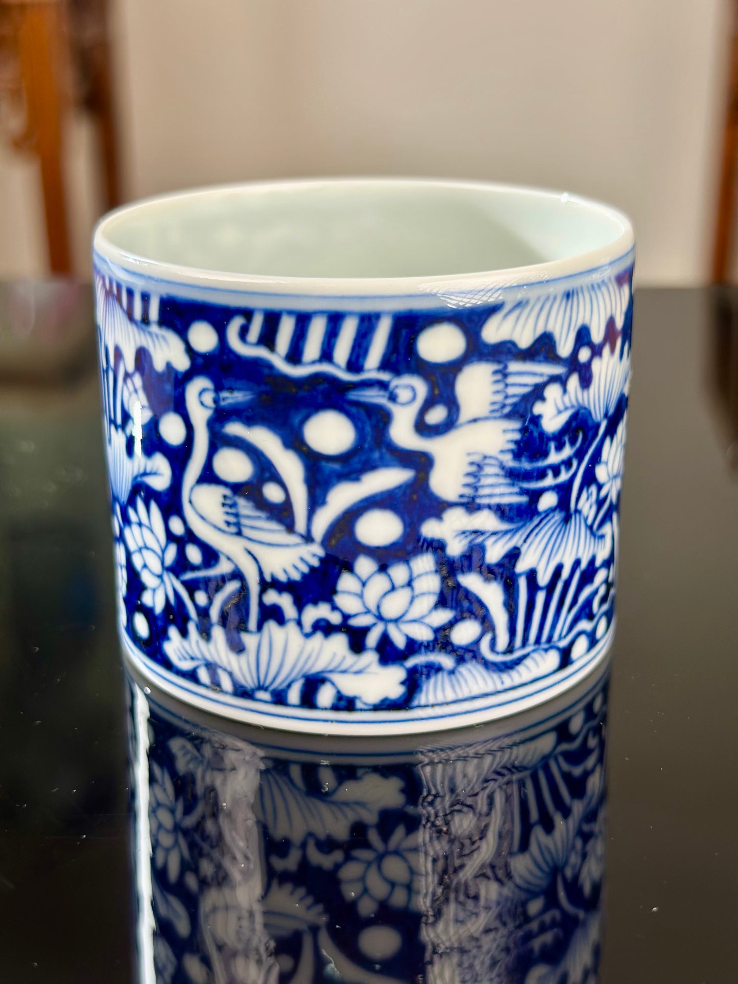 Hand Painted Chinese Blue And White Porcelain Classic Heron and Lotus Pattern Jingdezhen Master Ceramic Artwork Teacup