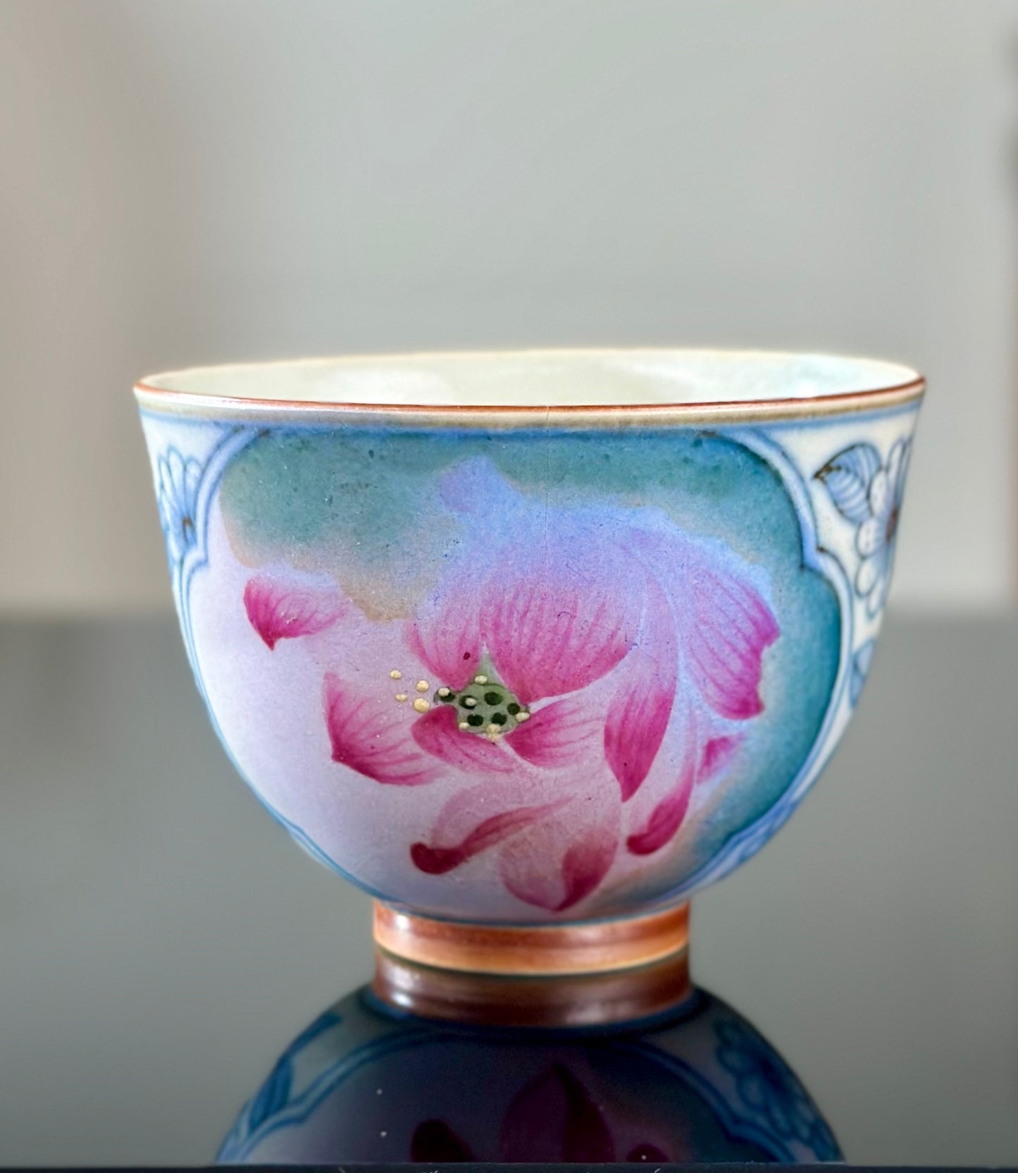 Handpainted Chinese Famille Rose Fencai Lotus Pattern Jingdezhen Master Teacup Gaiwan Tea Set