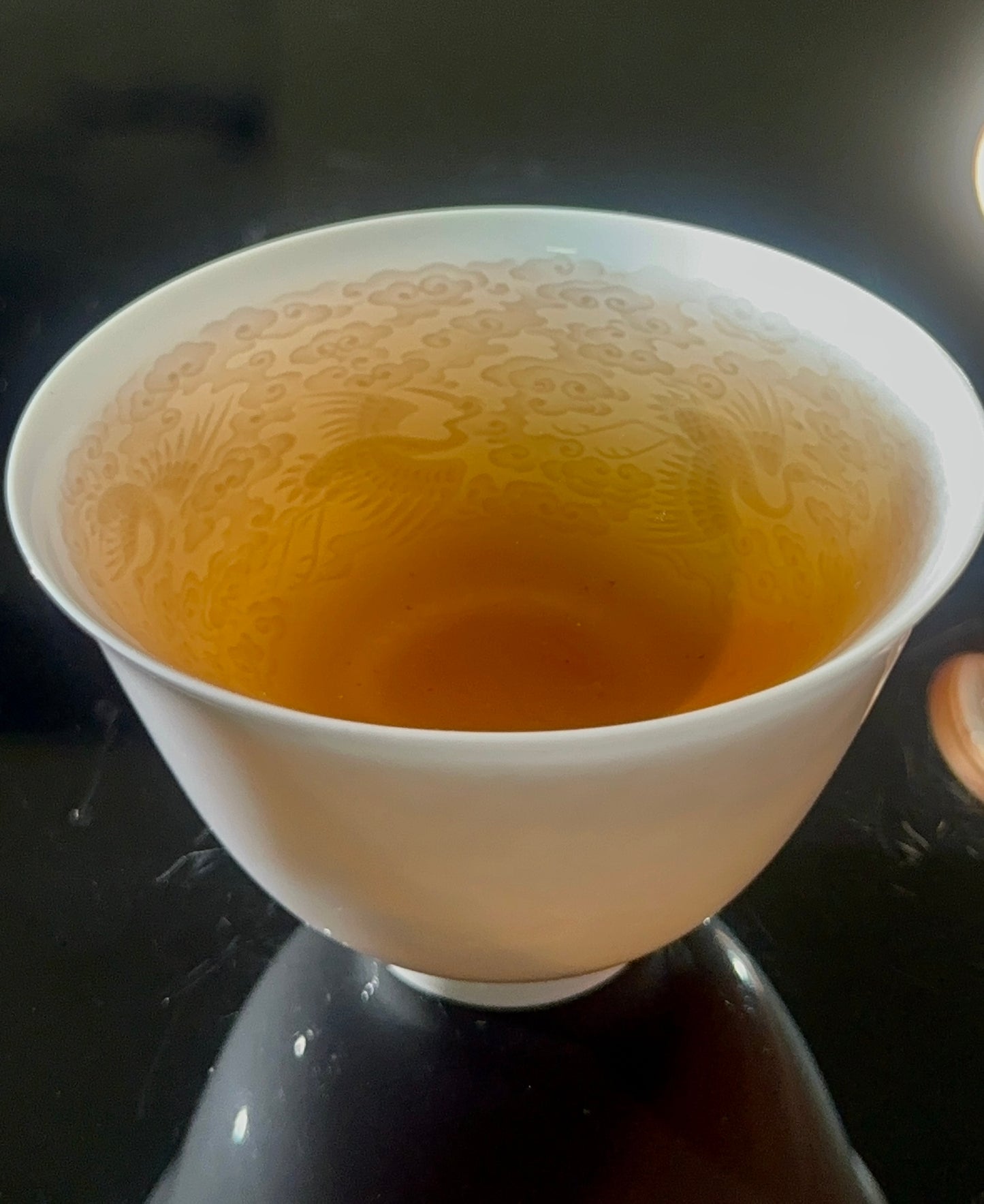 Handmade Chinese Jingdezhen Artwork Intimal Imprint Neimoyin Chinese Crane Super Thin Teacup