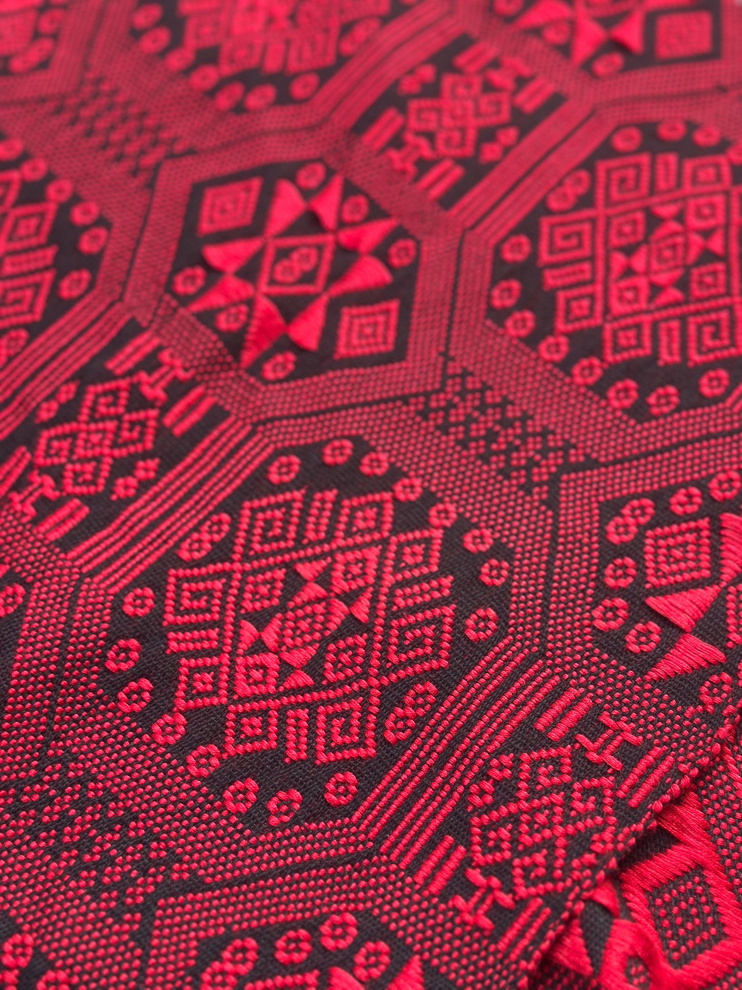 High-end Handcrafted Chinese Zhuang Brocade Silk Cloth Scarf Tea Table Cloth