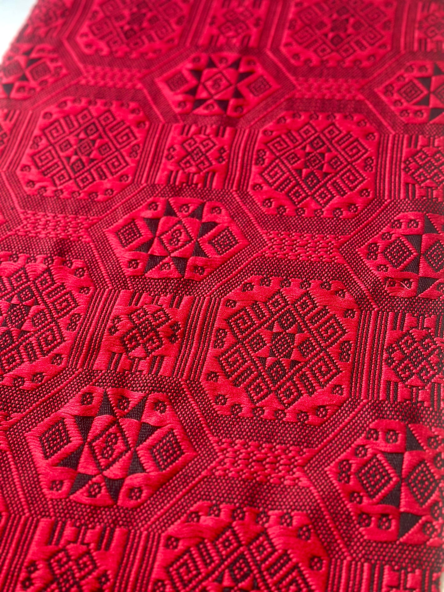 High-end Handcrafted Chinese Zhuang Brocade Silk Cloth Scarf Tea Table Cloth