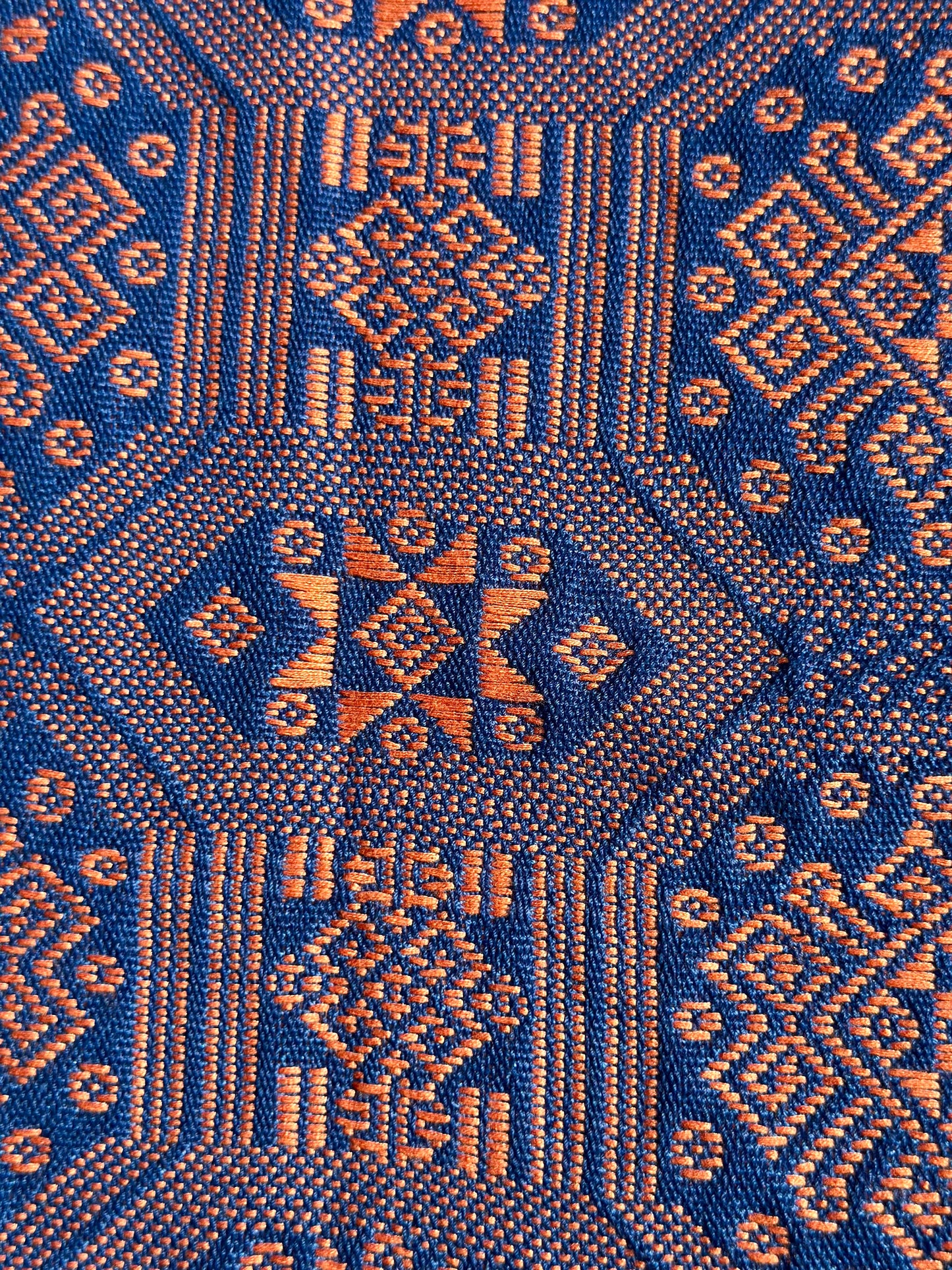 High-end Handcrafted Python Dragon Pattern Chinese Blue Orange Zhuang Brocade Silk Cloth Scarf Tea Table Cloth