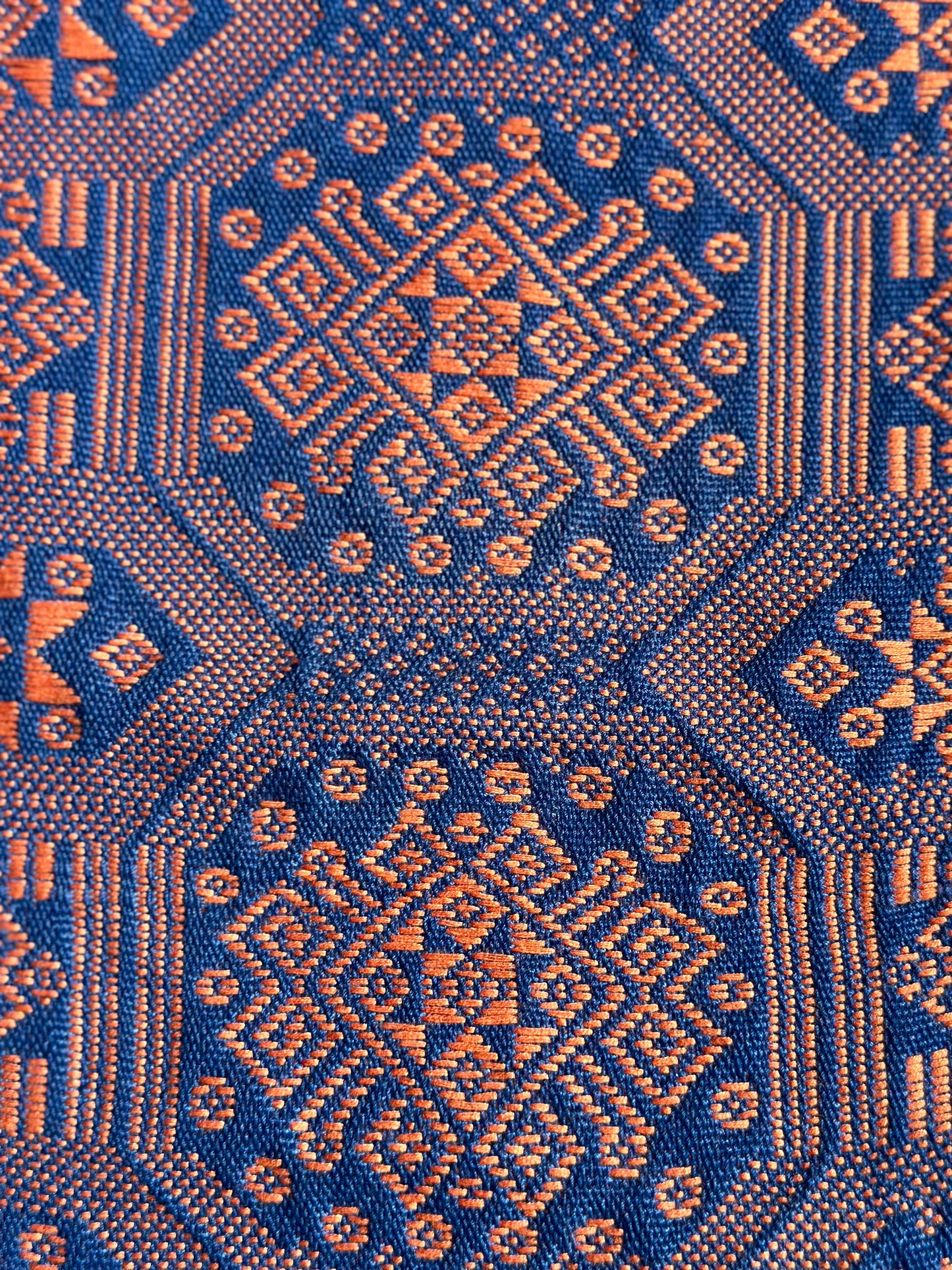 High-end Handcrafted Python Dragon Pattern Chinese Blue Orange Zhuang Brocade Silk Cloth Scarf Tea Table Cloth