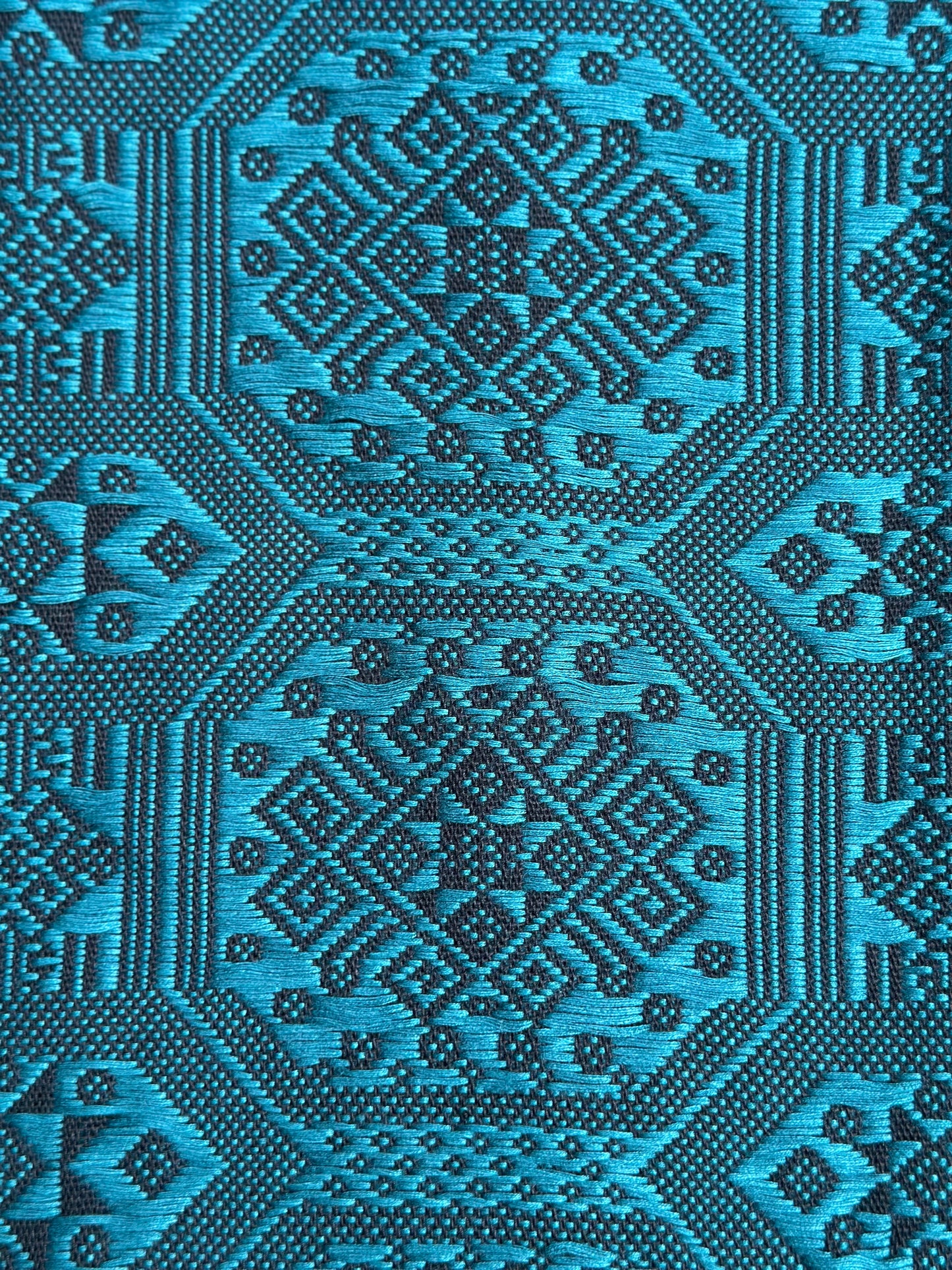 High-end Handcrafted Python Dragon Pattern Emerald Black Chinese Zhuang Brocade Silk Cloth Scarf Tea Table Cloth