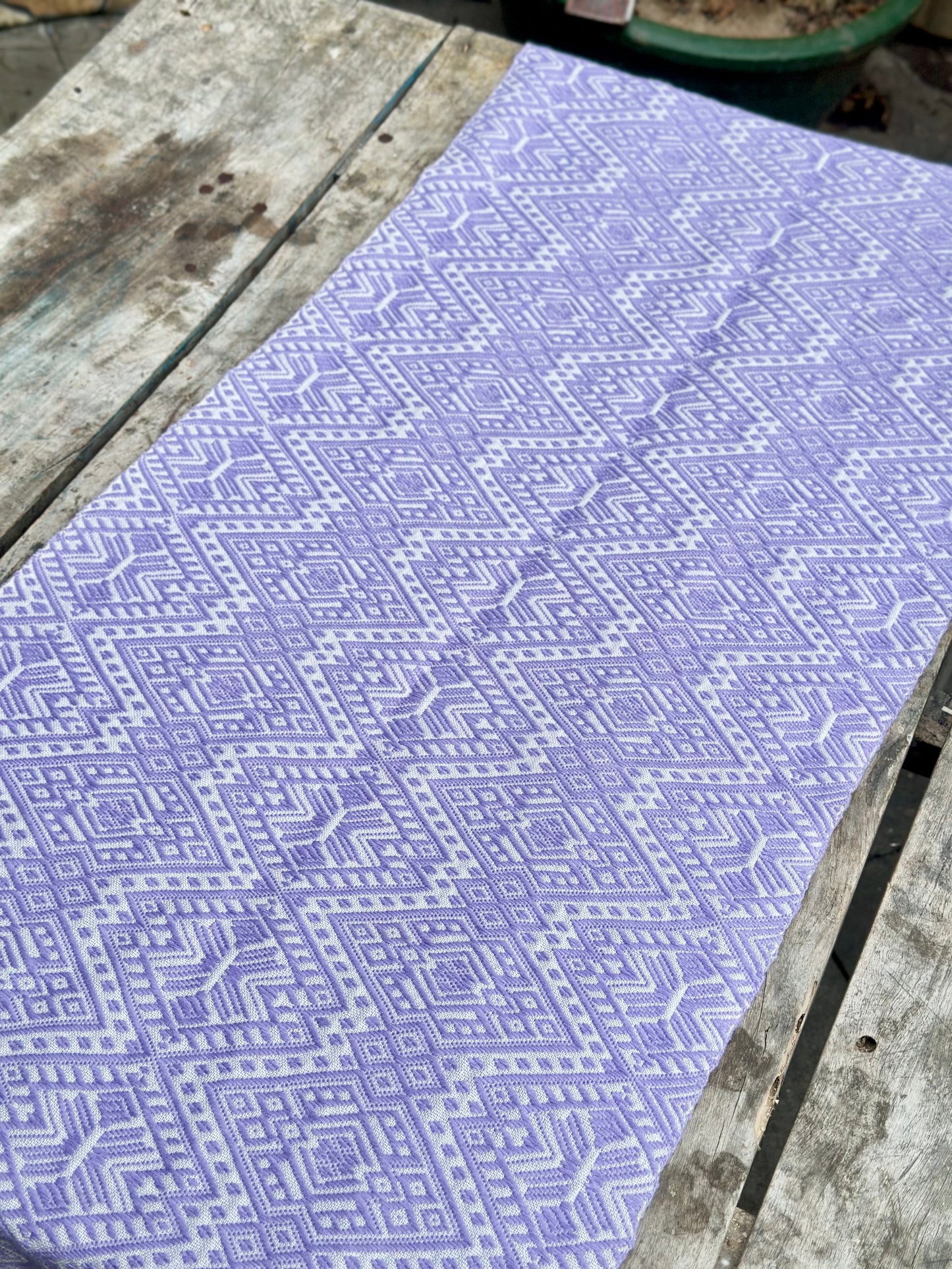 High-end Handcrafted Butterfly Field Pattern Chinese Purple White Zhuang Brocade Silk Cloth Scarf Tea Table Cloth