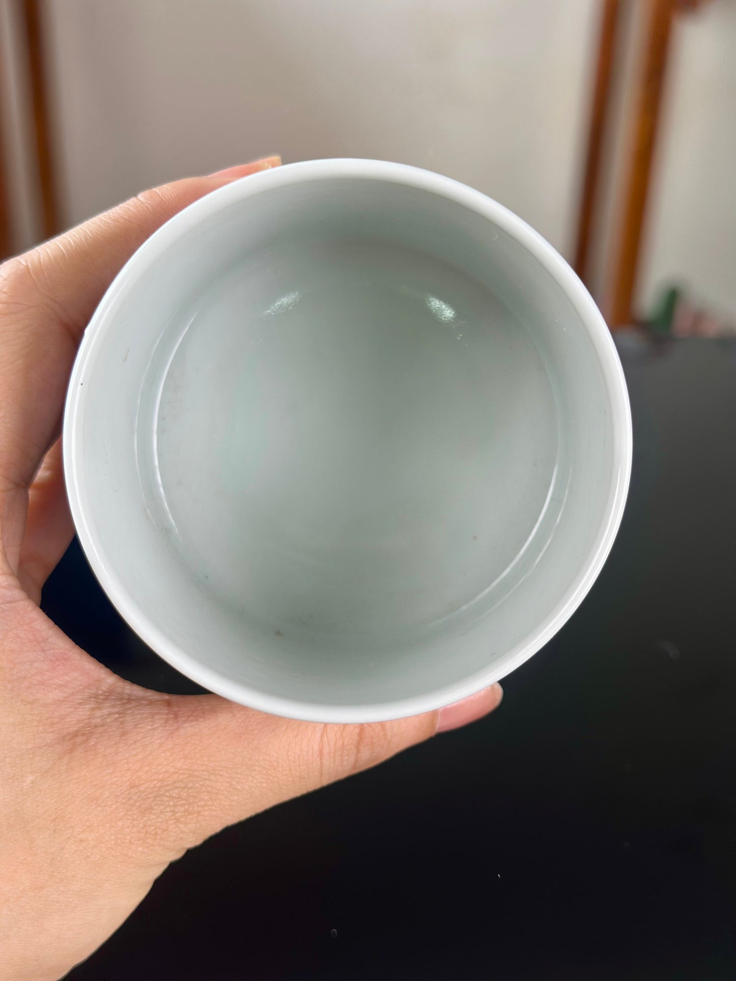 Handpainted Chinese Blue and White Underglaze Red Youlihong Porcelain Jingdezhen Traditional Dragon Pattern Teacup