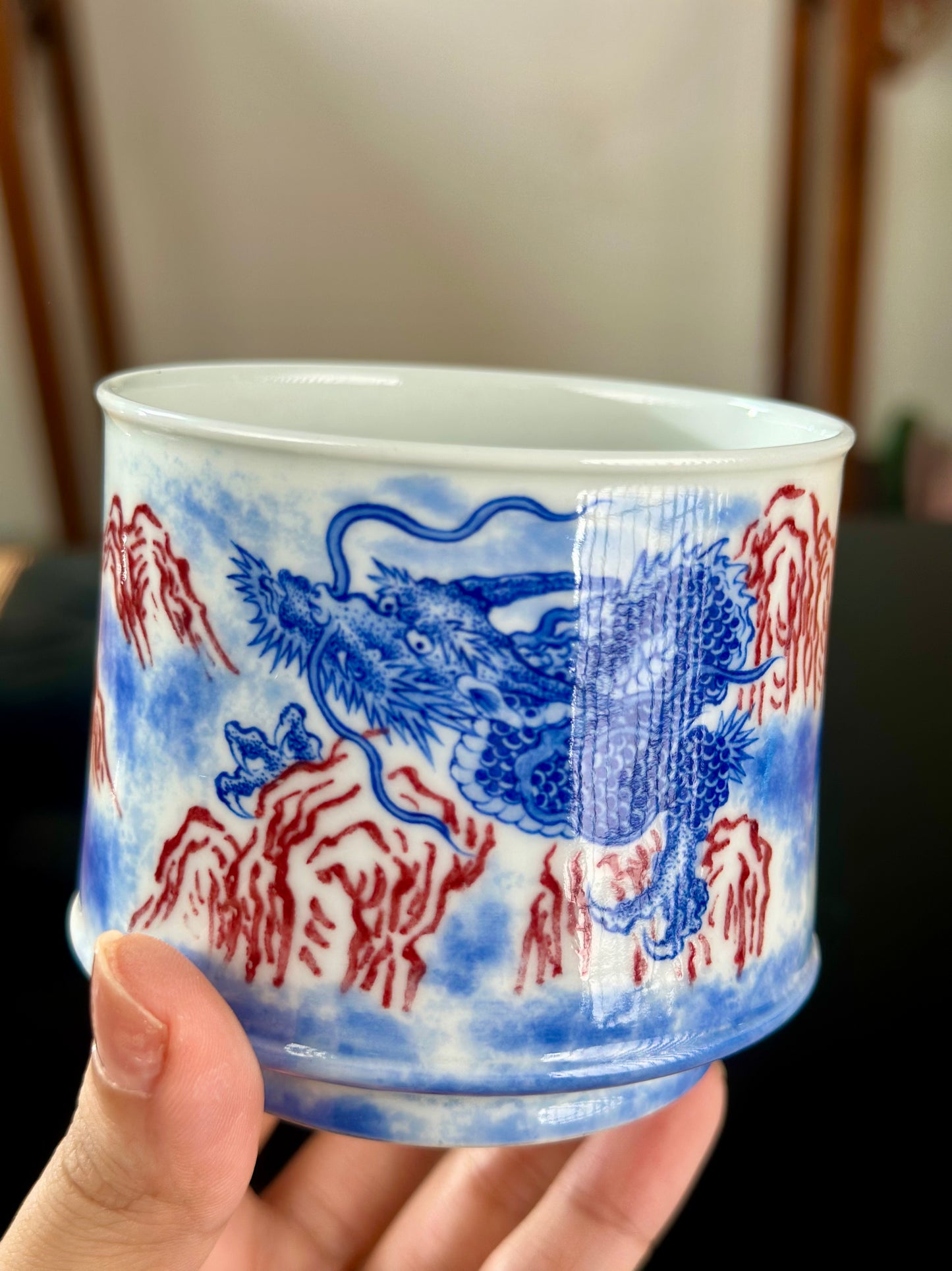 Handpainted Chinese Blue and White Underglaze Red Youlihong Porcelain Jingdezhen Traditional Dragon Pattern Teacup