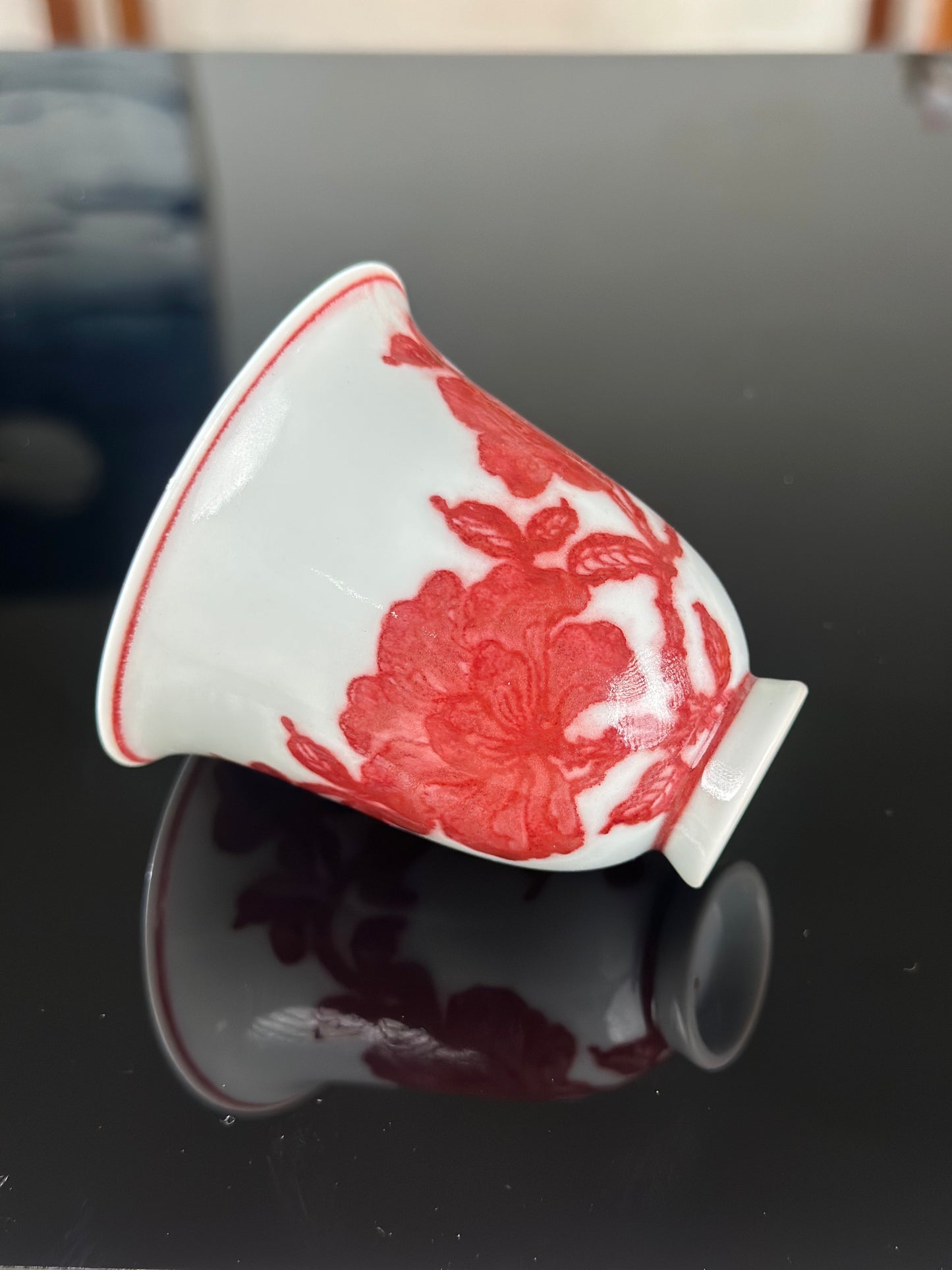 Handpainted Chinese  Underglaze Red Youlihong Porcelain Jingdezhen Traditional Lotus with Twined Stem Pattern Teacup