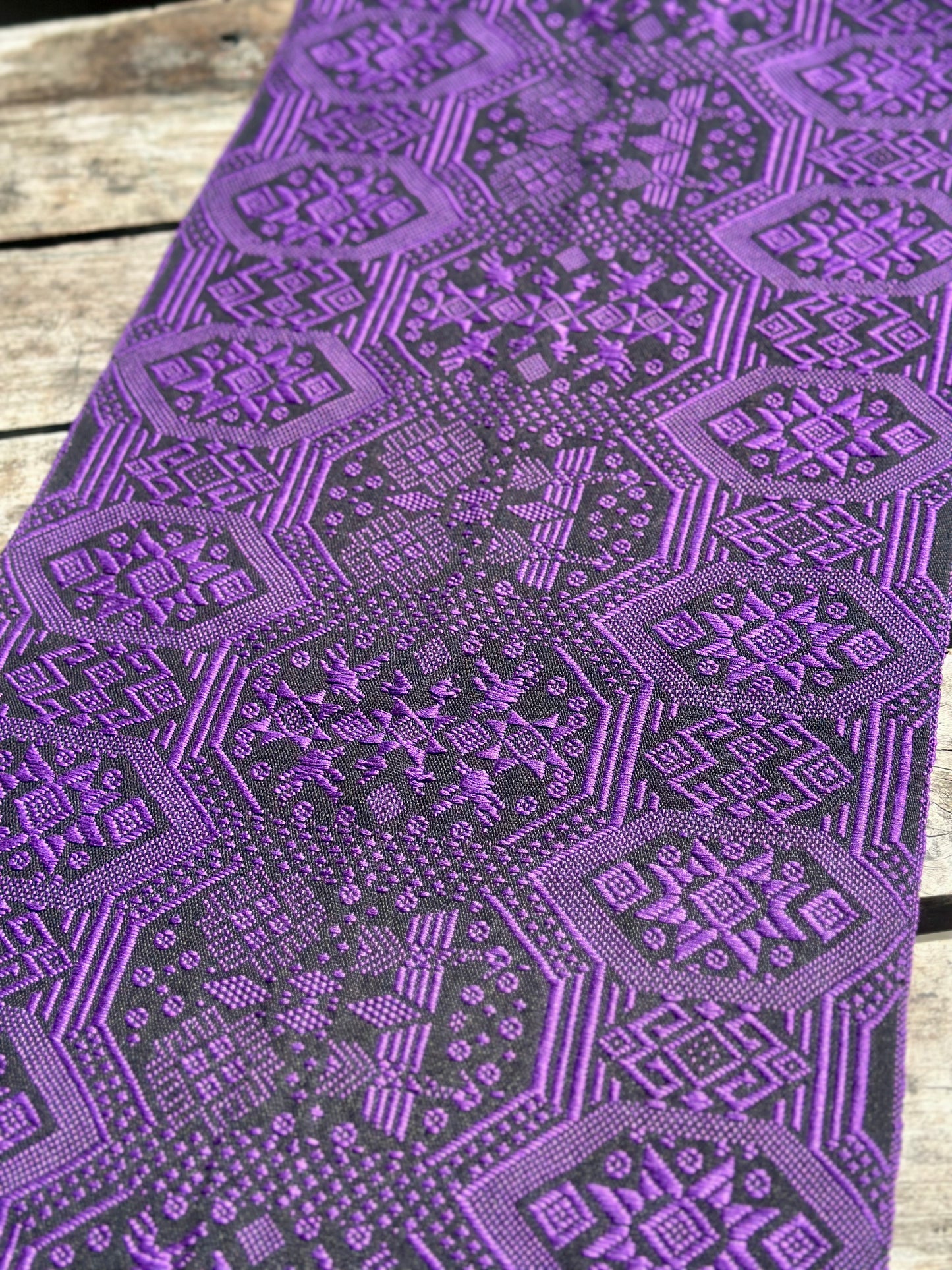 High-end Handcrafted Dragon Phoenix Pattern Chinese Purple Black Zhuang Brocade Silk Cloth Scarf Tea Table Cloth