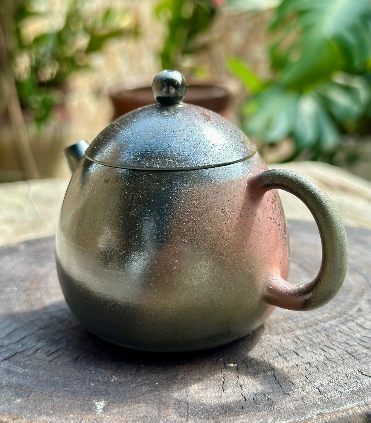 Handcrafted Woodfired Chinese Nixing clay Pottery Clay Teapot Dragonegg Shape 140ml High Class Artowork