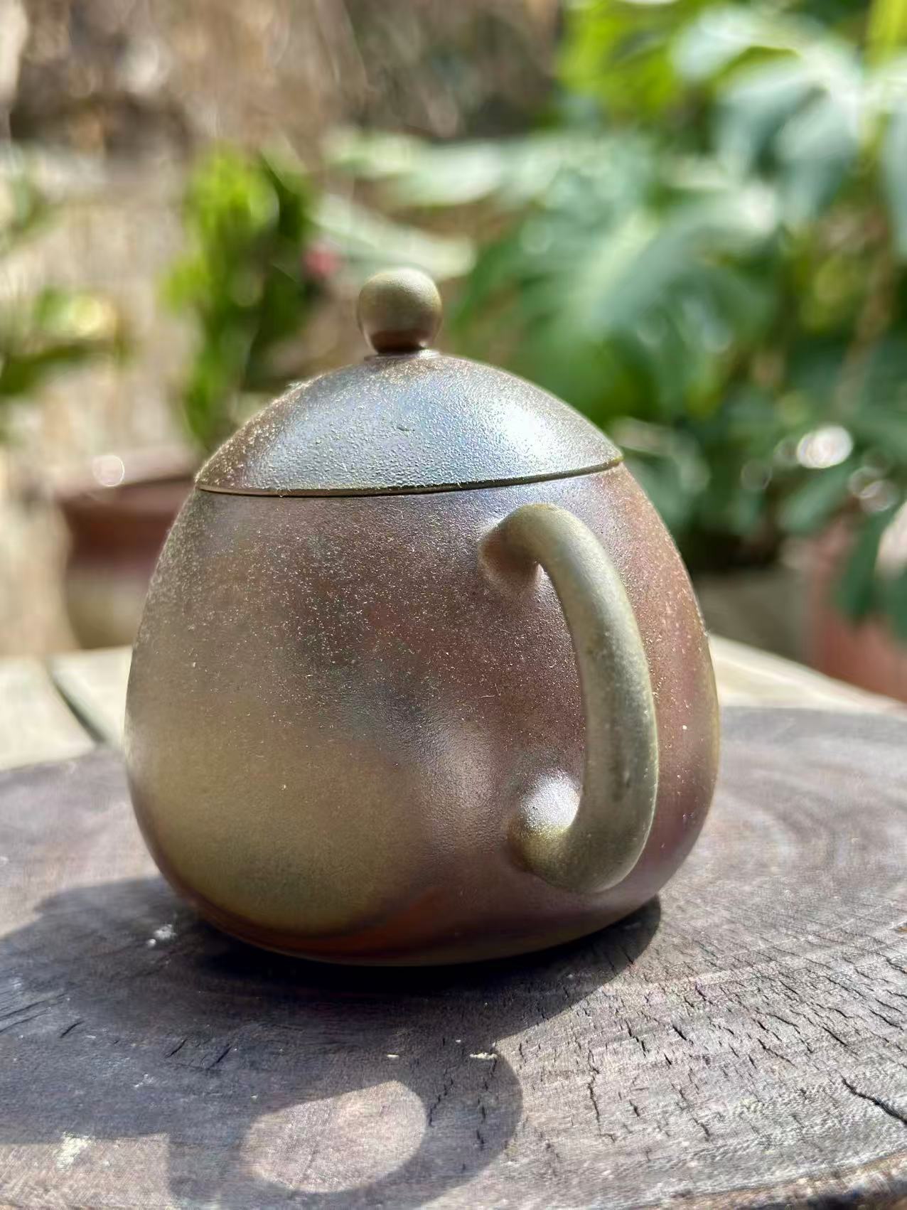 Handcrafted Woodfired Artowork Chinese Nixing clay Pottery Clay Teapot Dragonegg Shape 120ml High Class Teapot