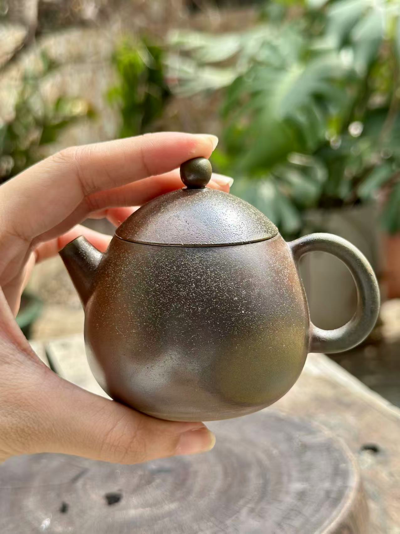 Handcrafted Woodfired Artowork Chinese Nixing clay Pottery Clay Teapot Dragonegg Shape 120ml High Class Teapot