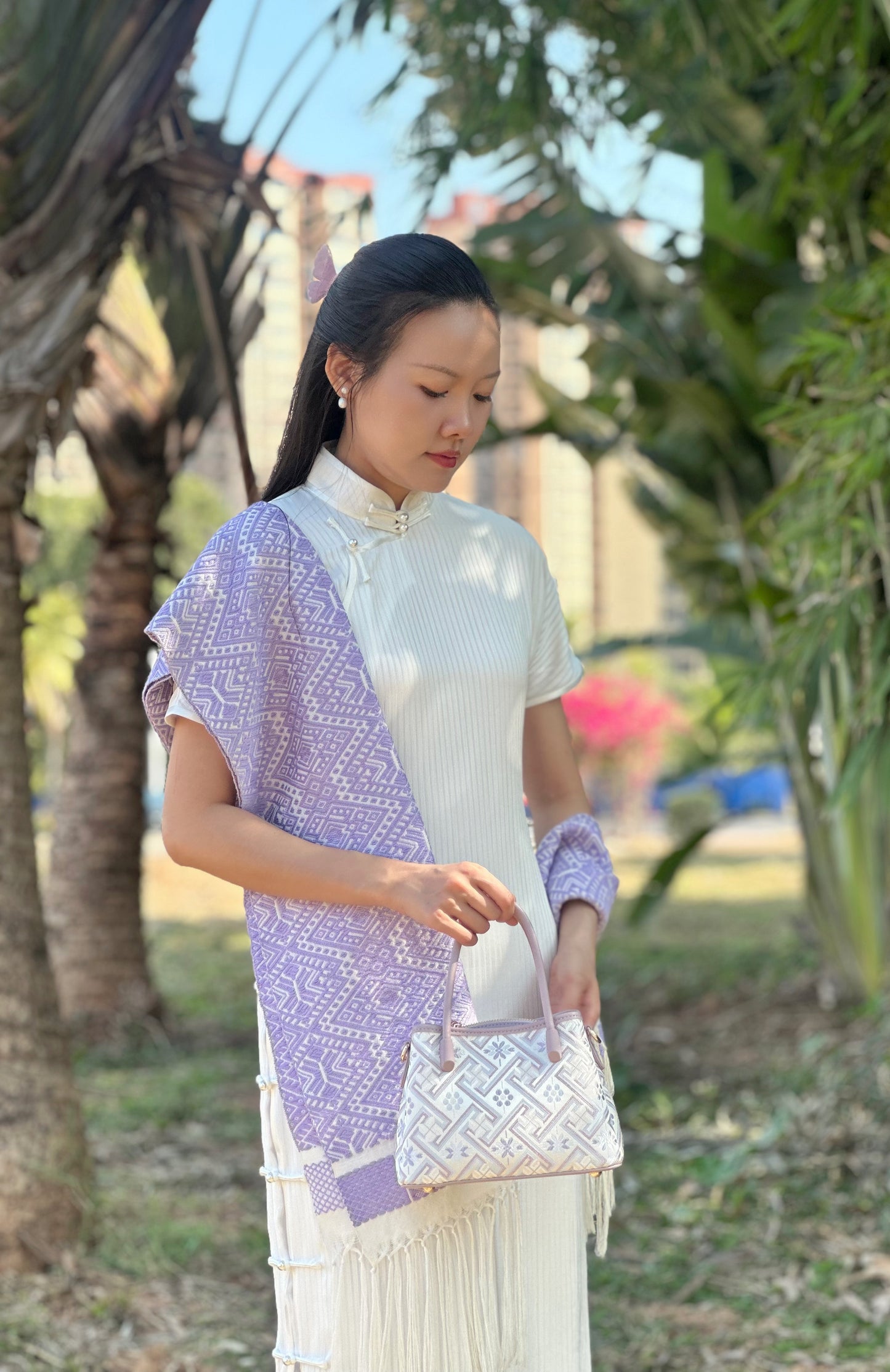 Handmade Chinese High-class Zhuang Brocade Wanji Pattern Classic Purple Handle Bag